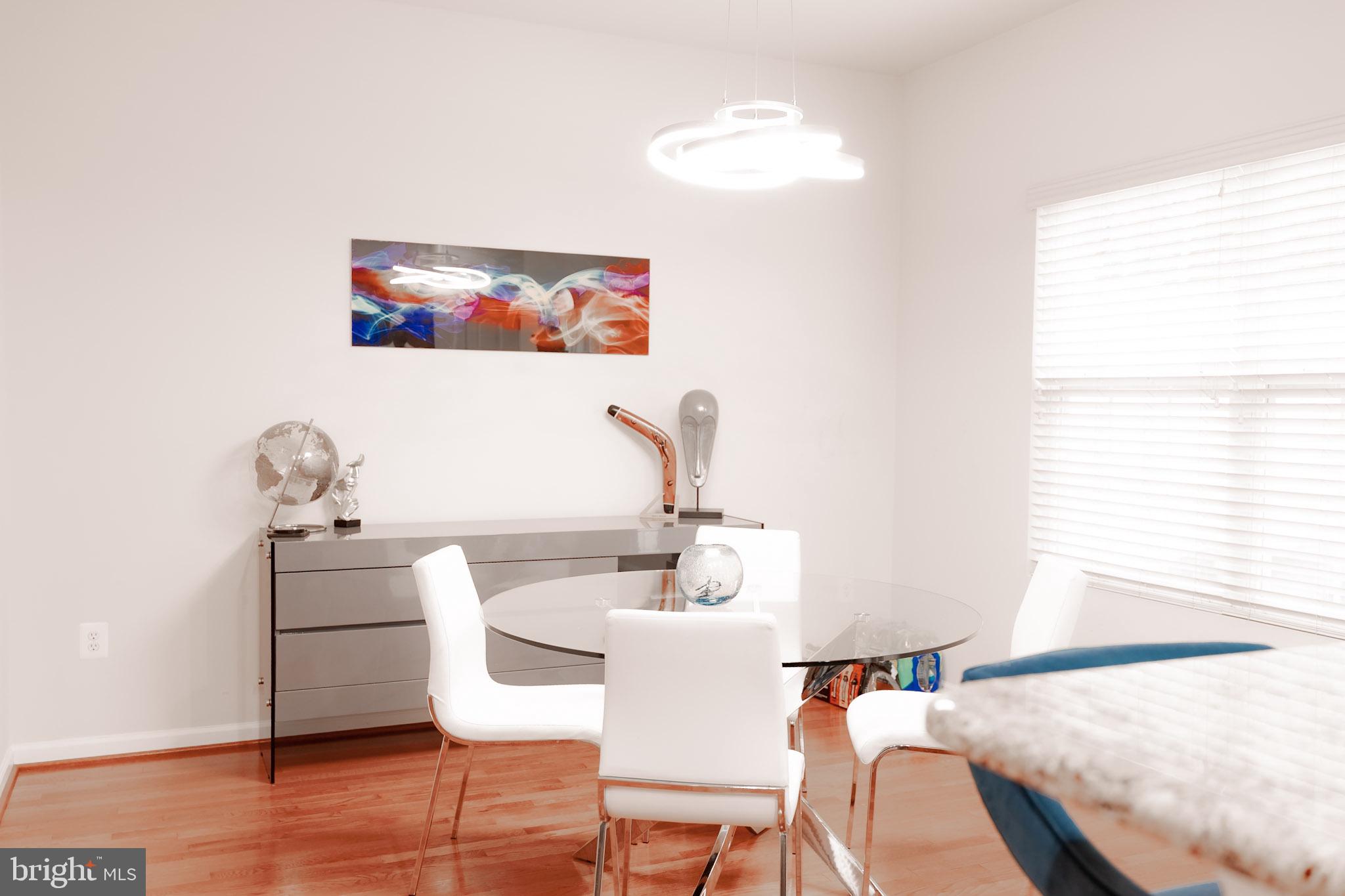 Real estate listing preview #9