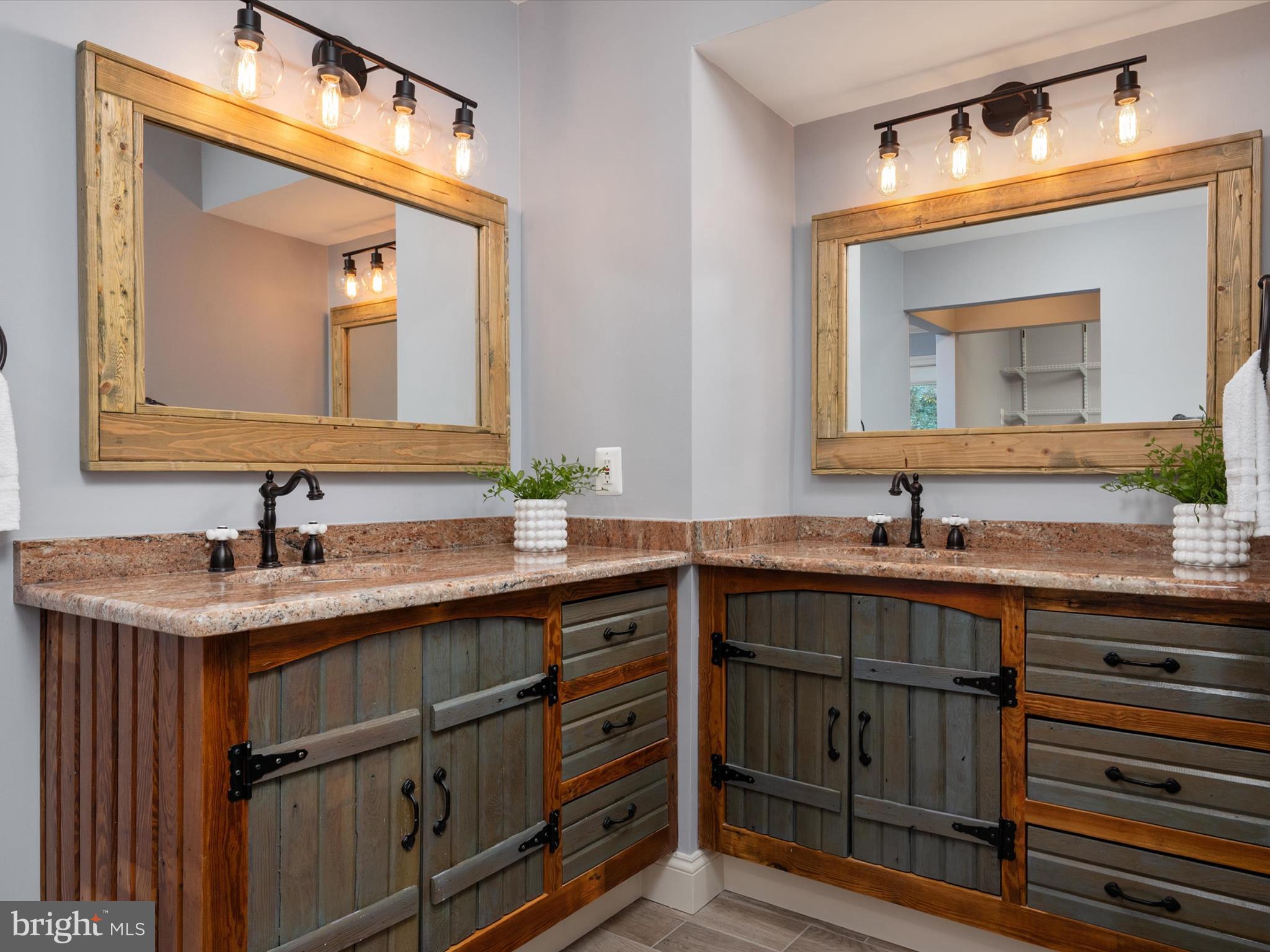 Real estate listing preview #36