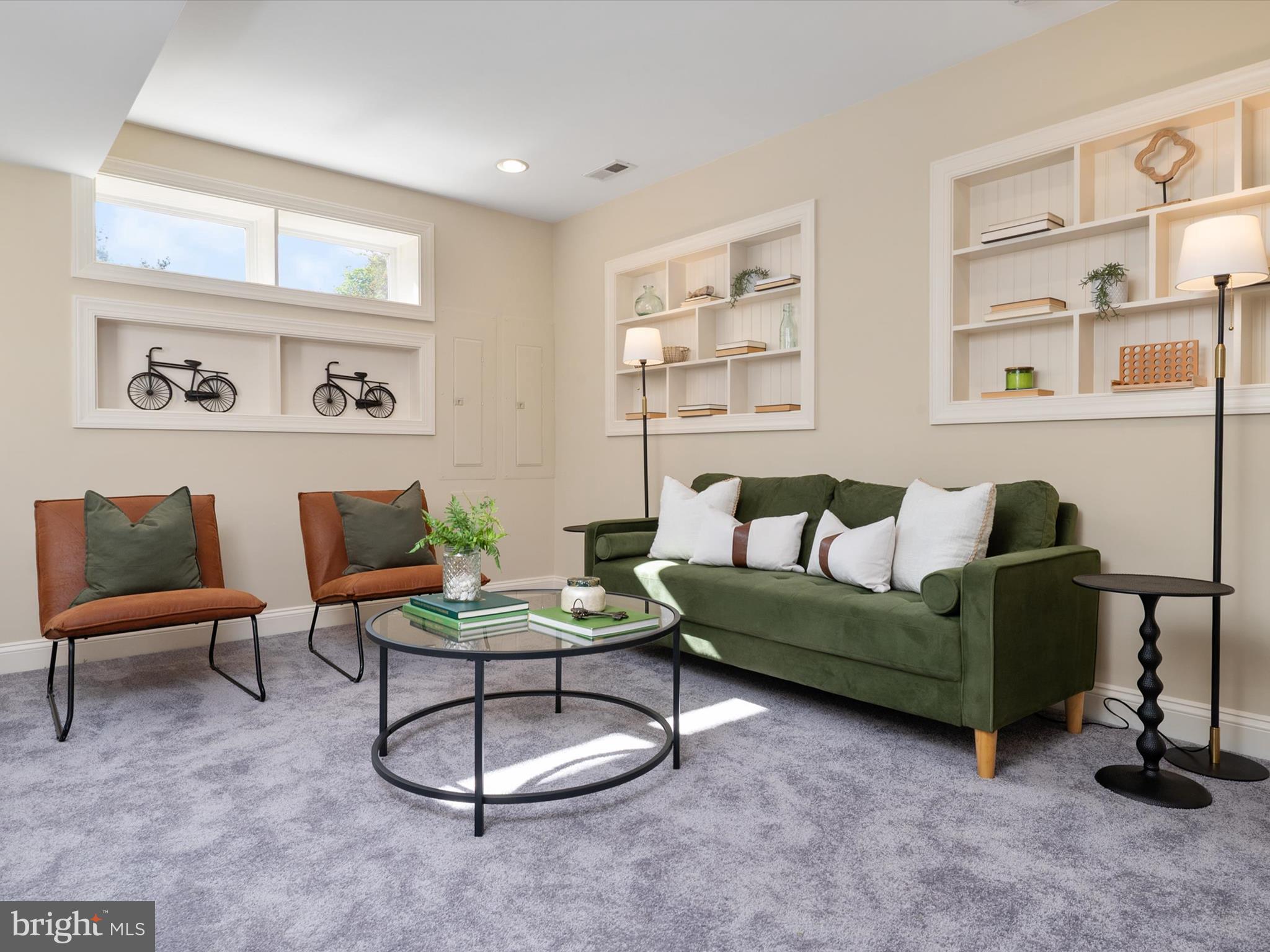 Real estate listing preview #40