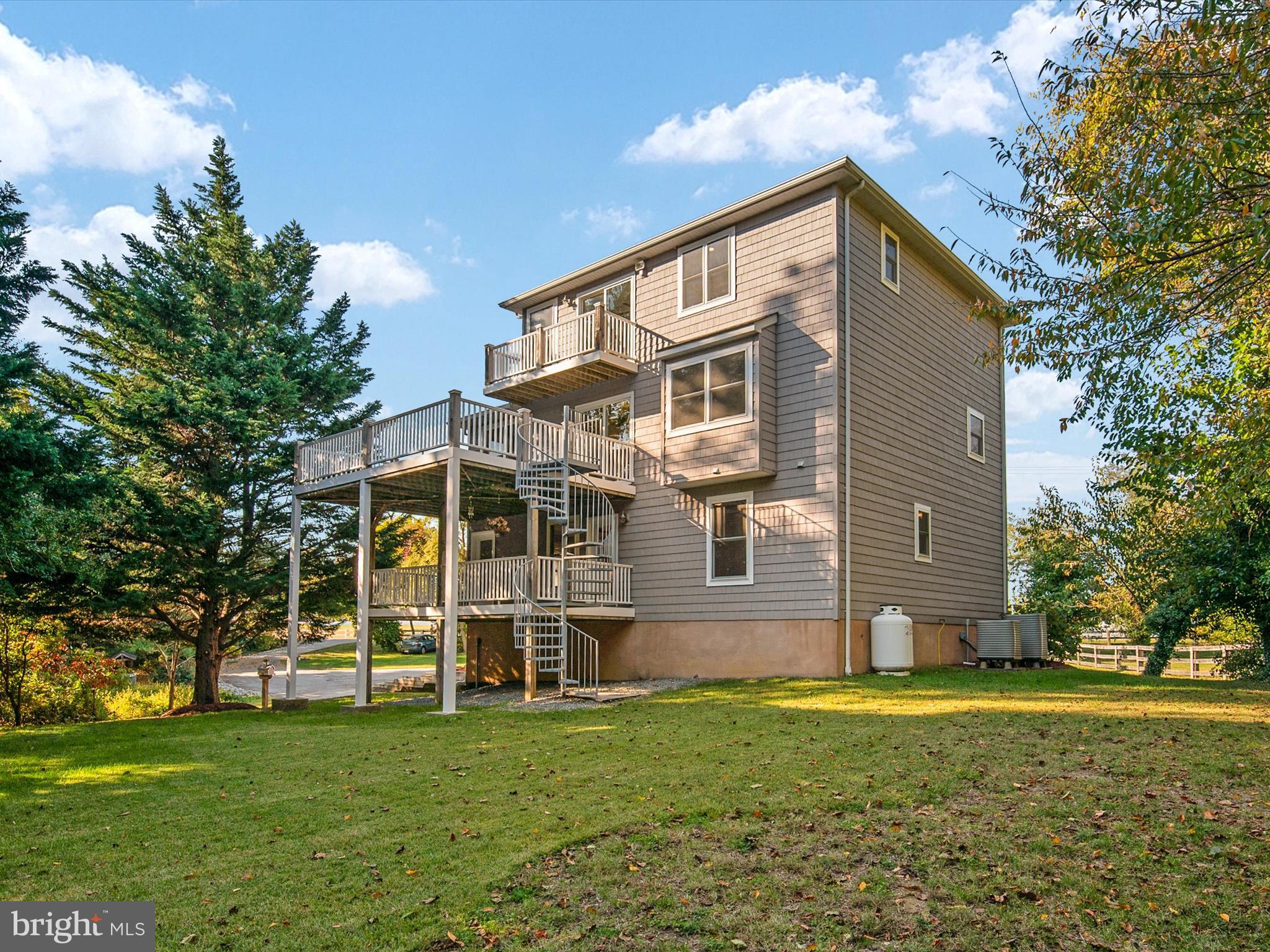 Real estate listing preview #48