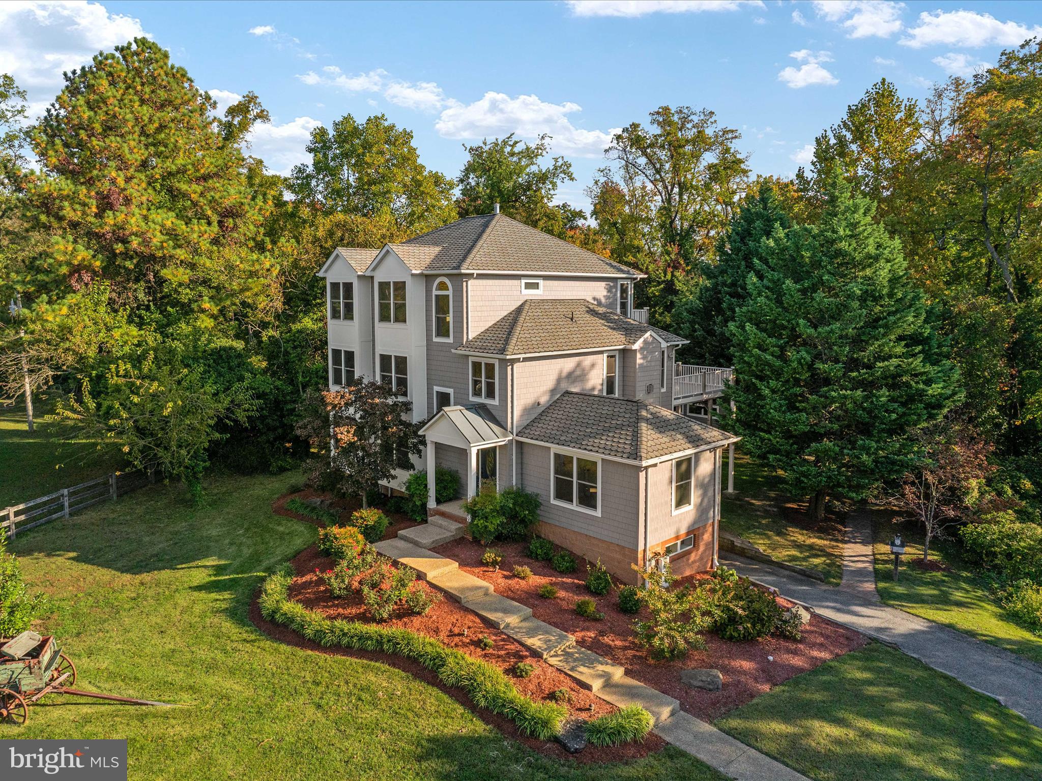 Real estate listing preview #47