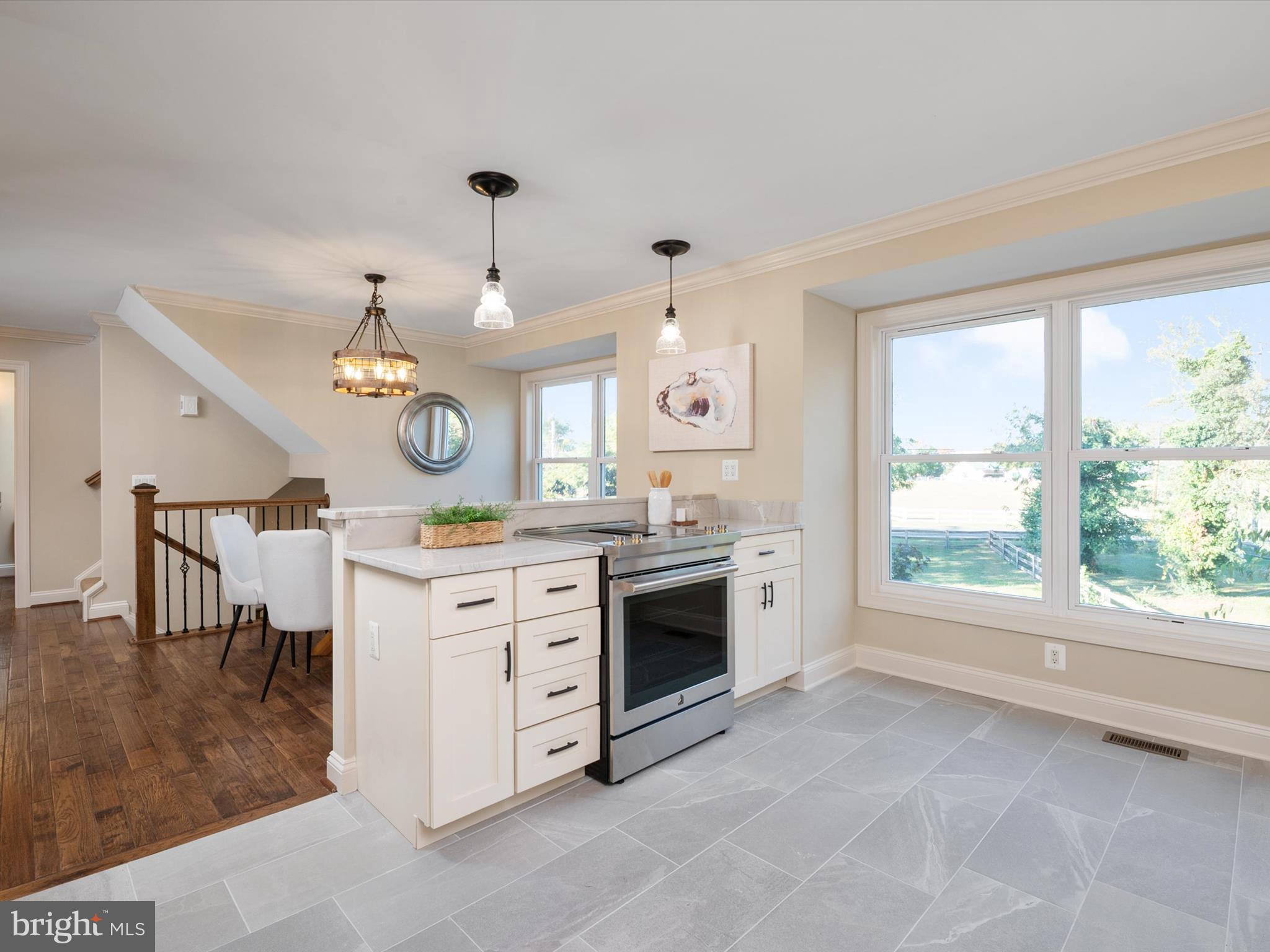 Real estate listing preview #5