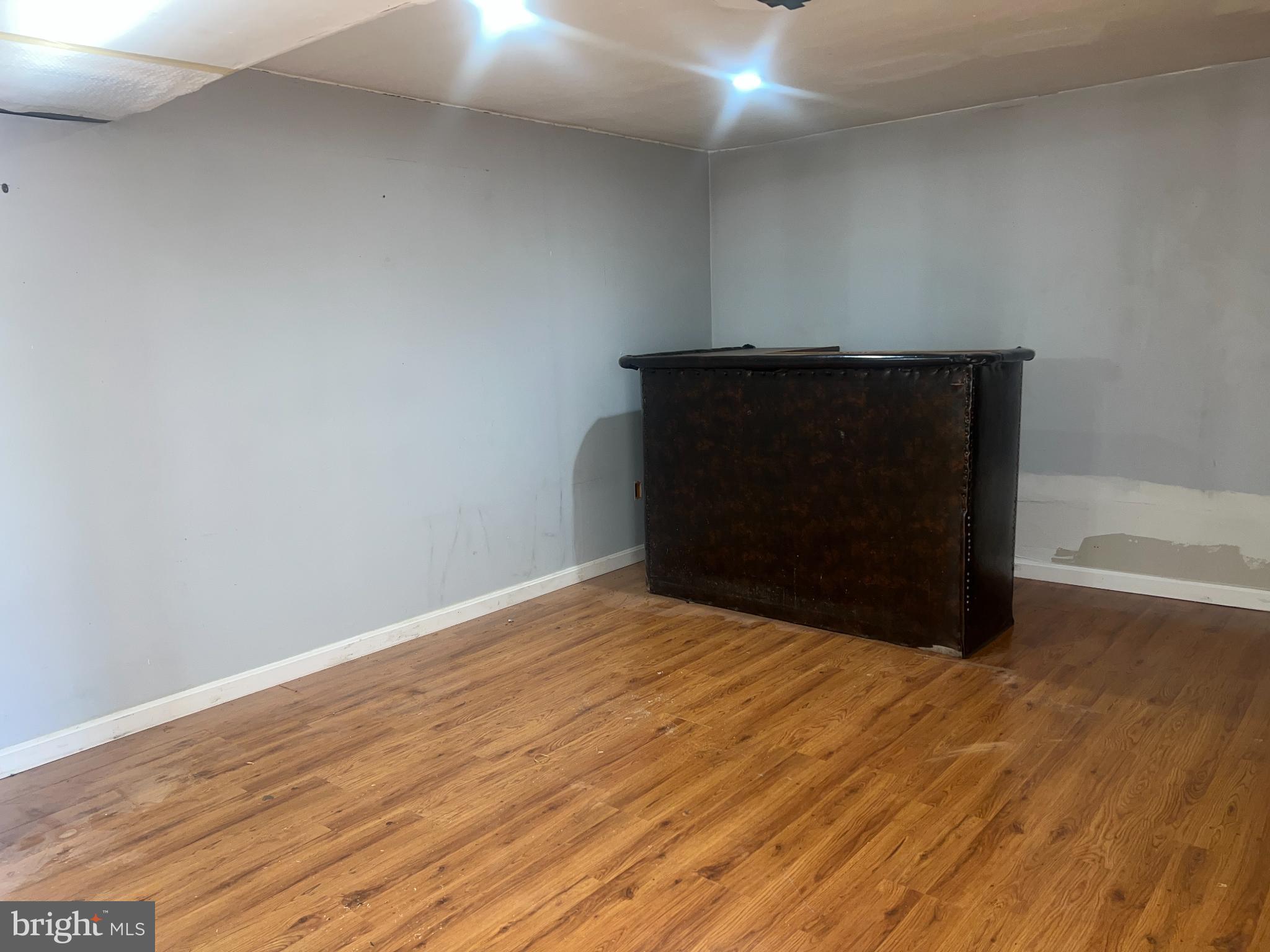 Real estate listing preview #24