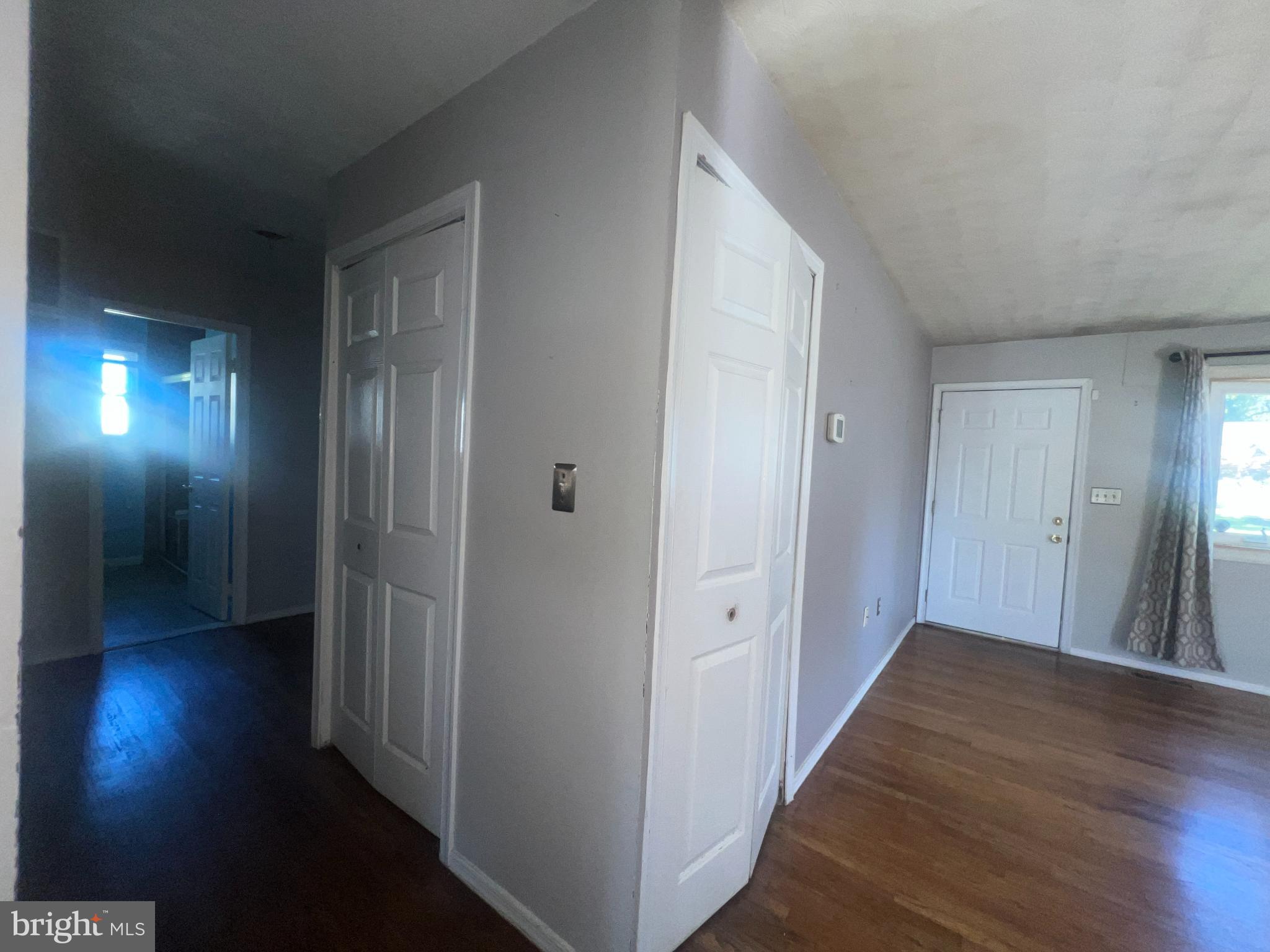 Real estate listing preview #11