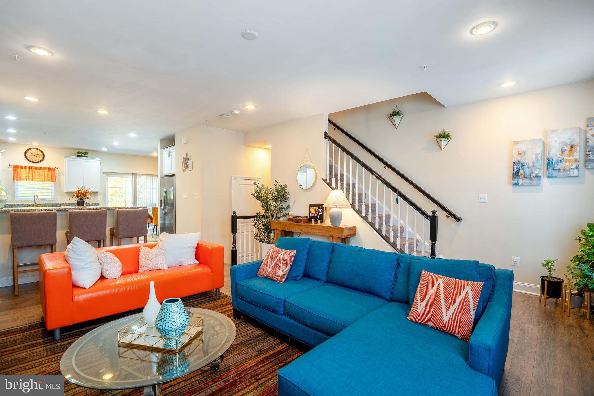 Real estate listing preview #17