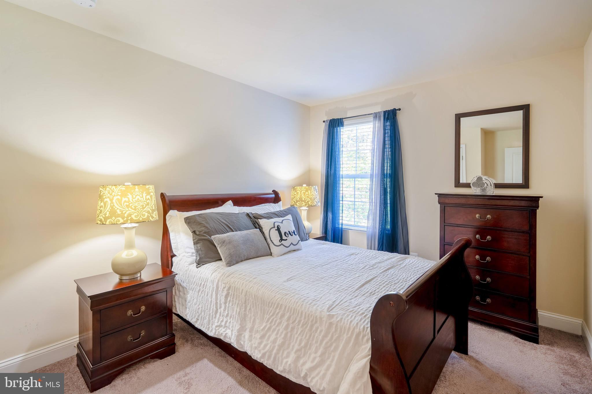 Real estate listing preview #18