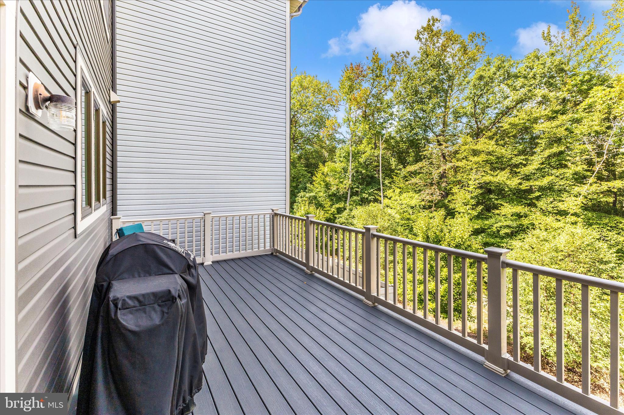 Real estate listing preview #40