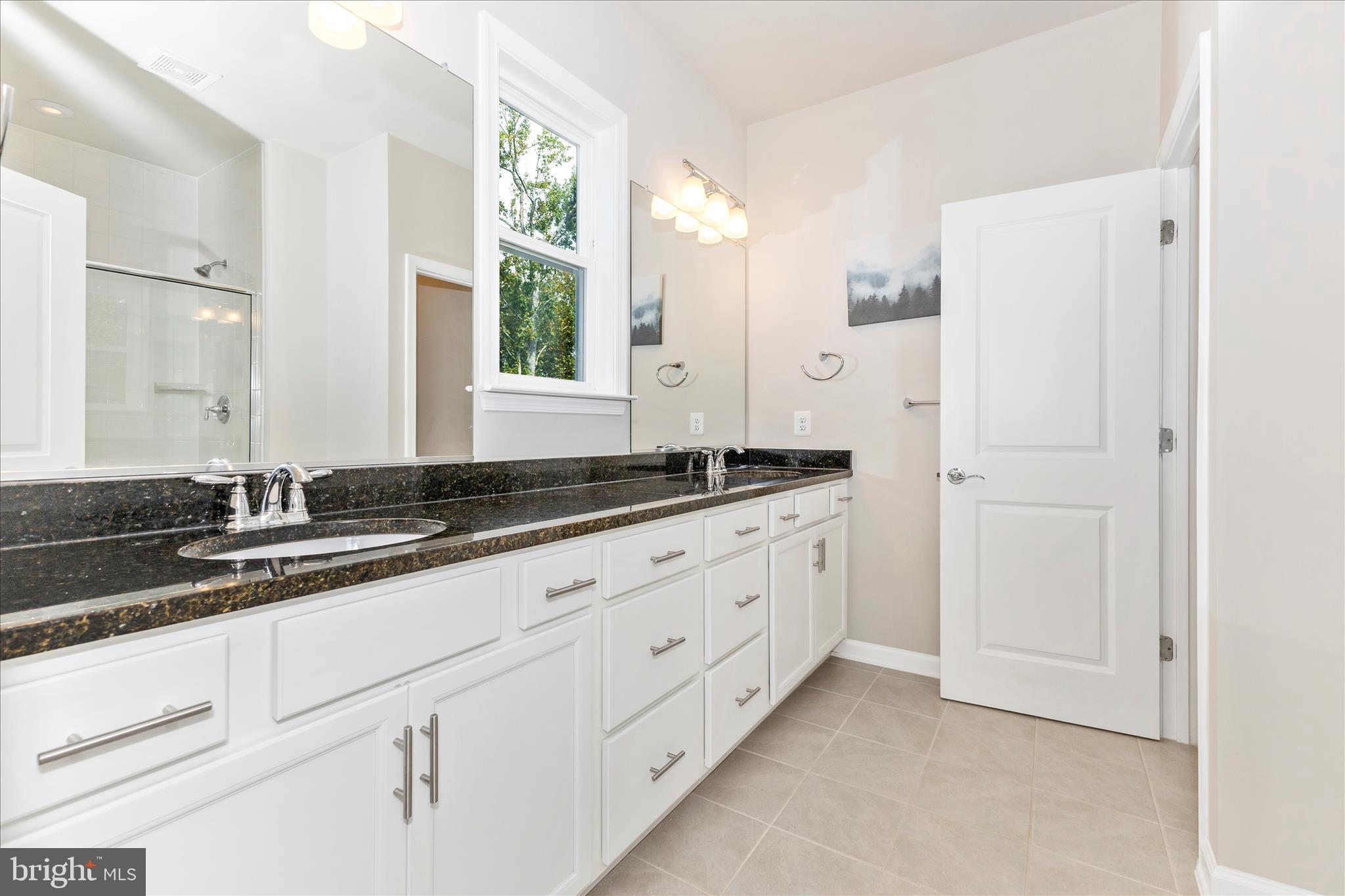 Real estate listing preview #25