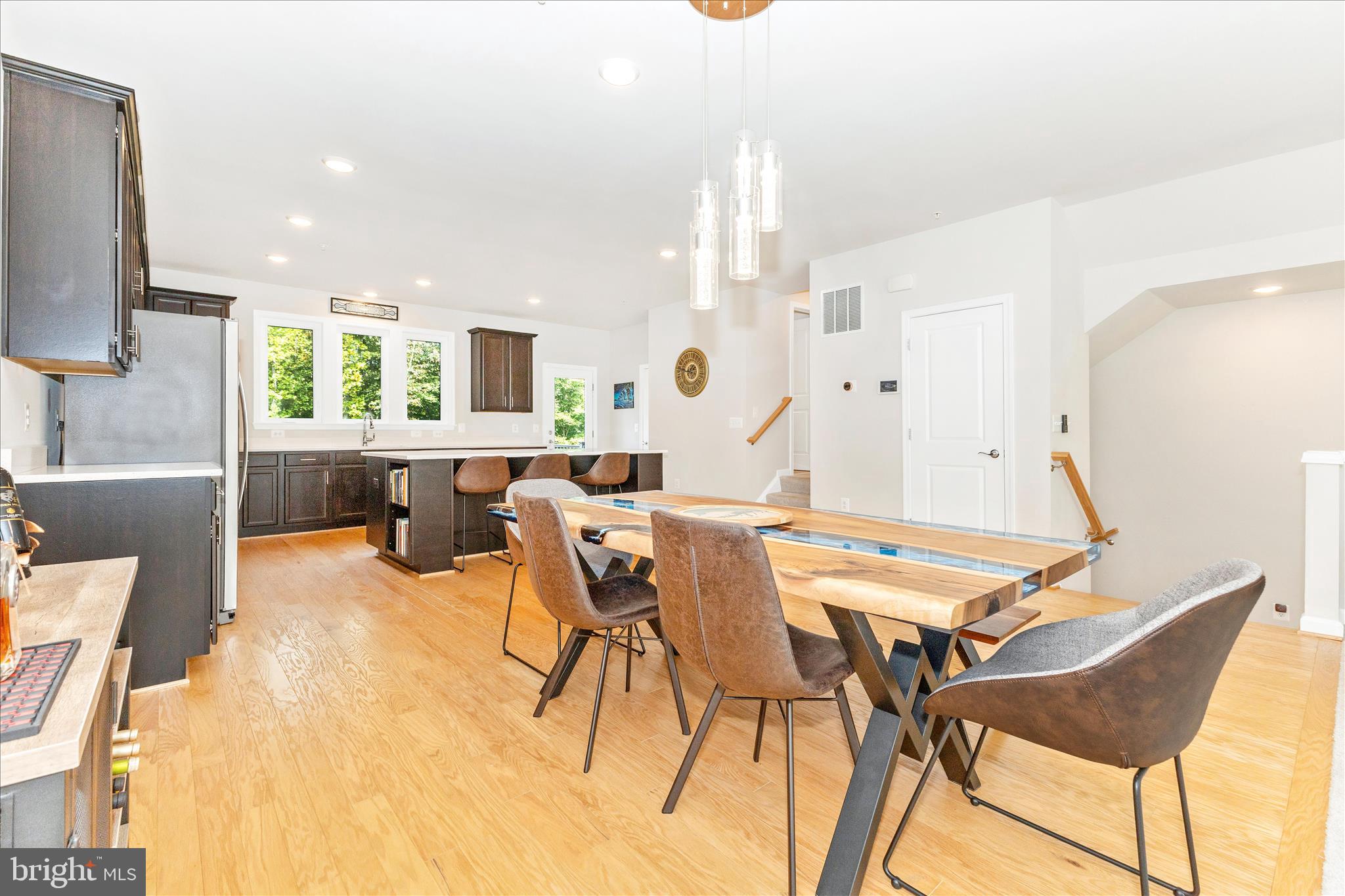 Real estate listing preview #9