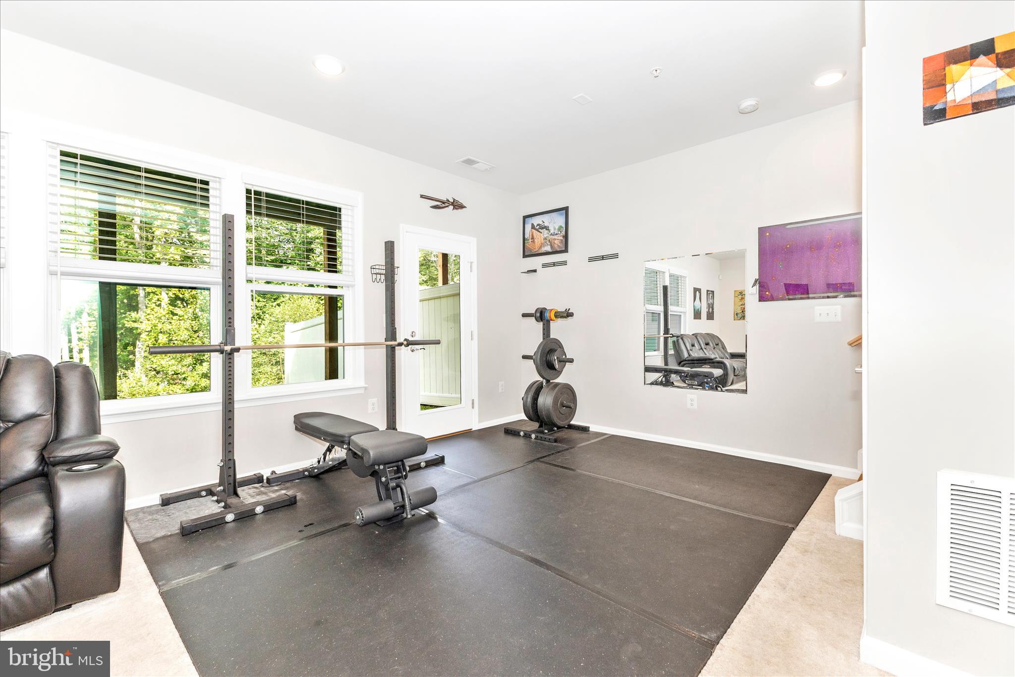 Real estate listing preview #37