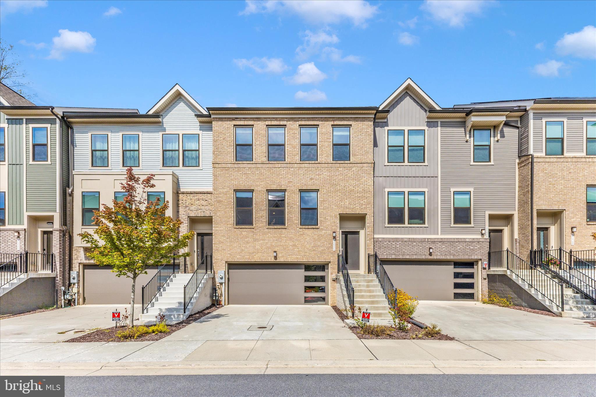 Real estate listing preview #1