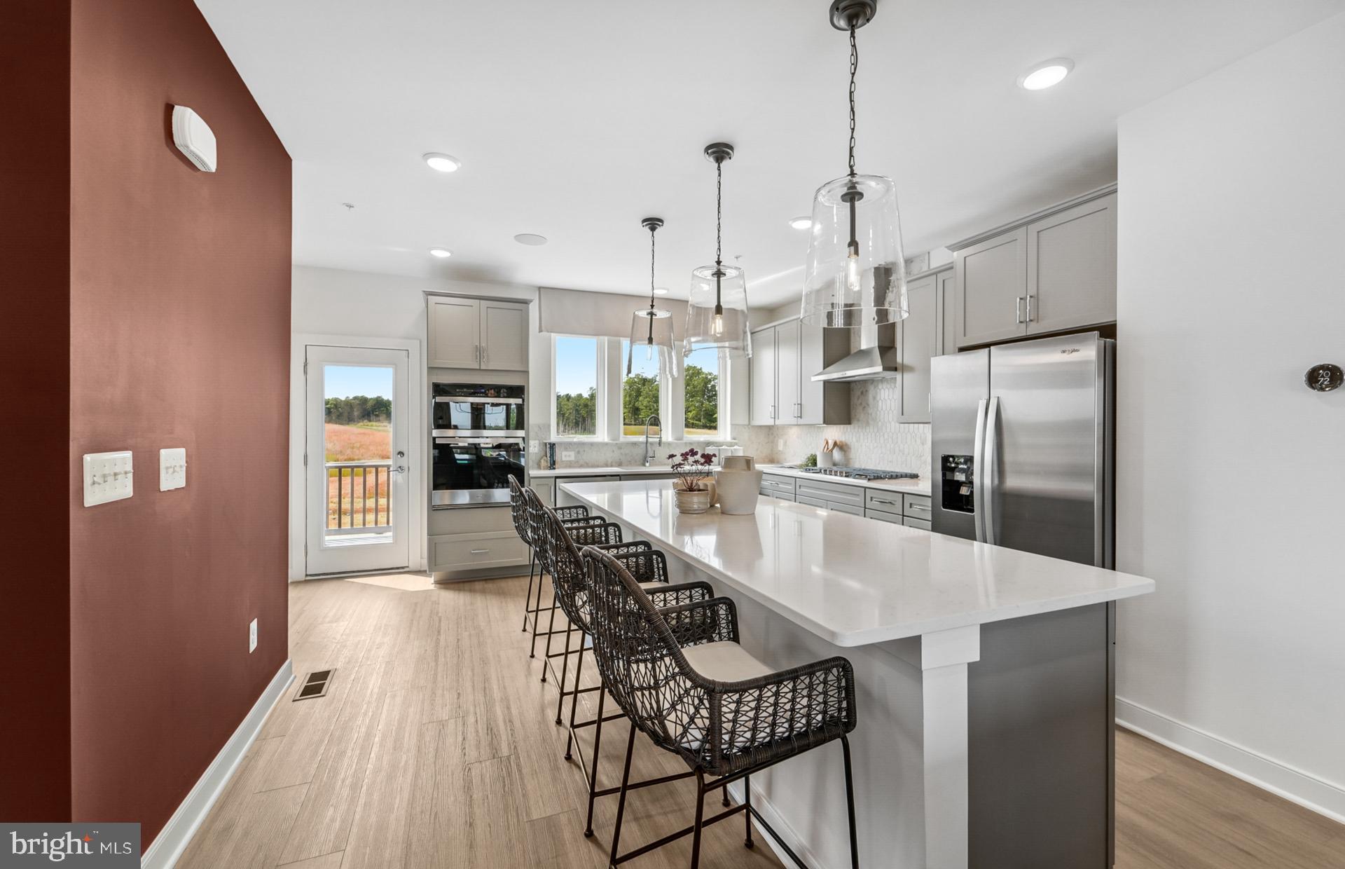 Real estate listing preview #10