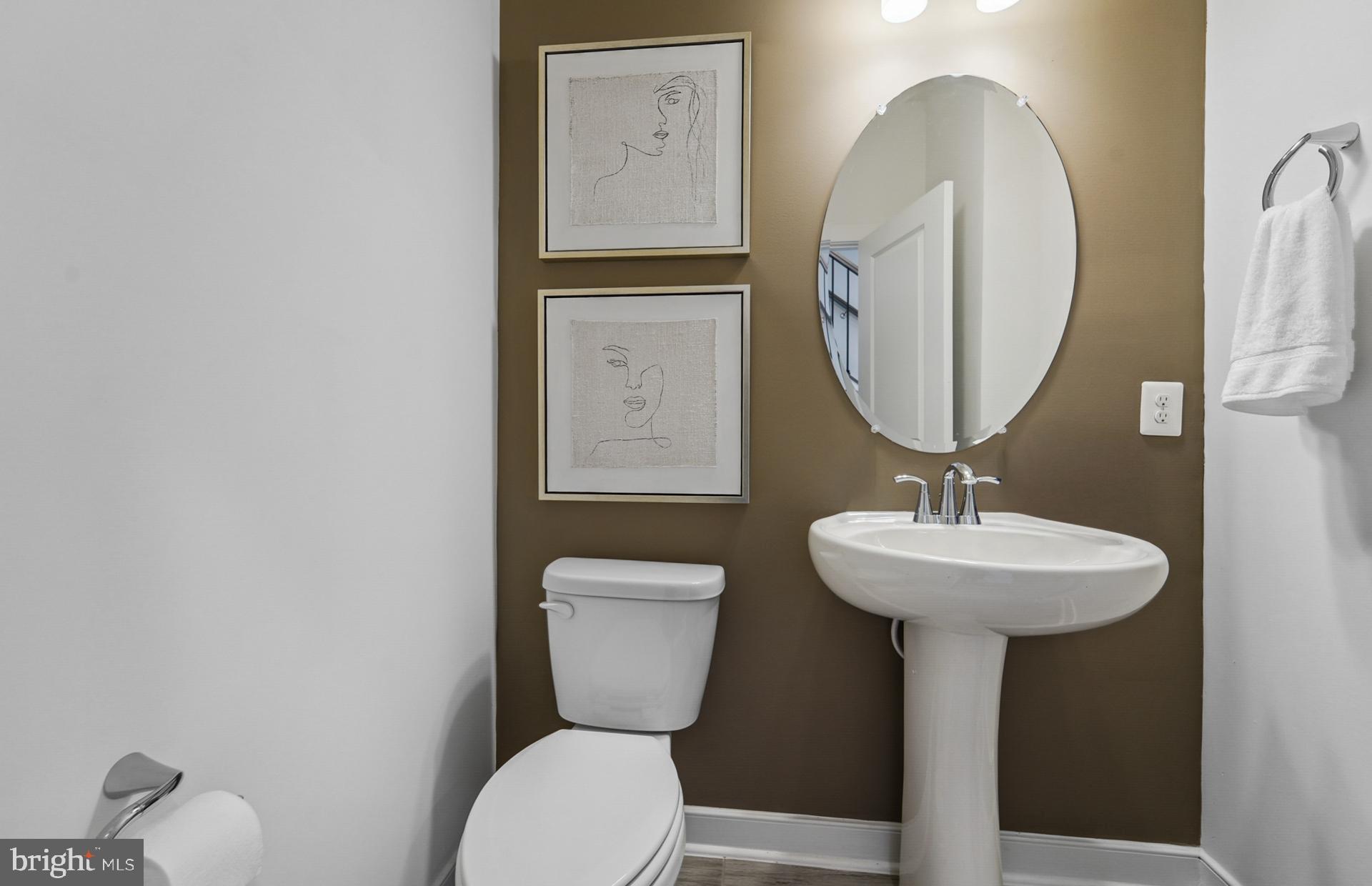 Real estate listing preview #5