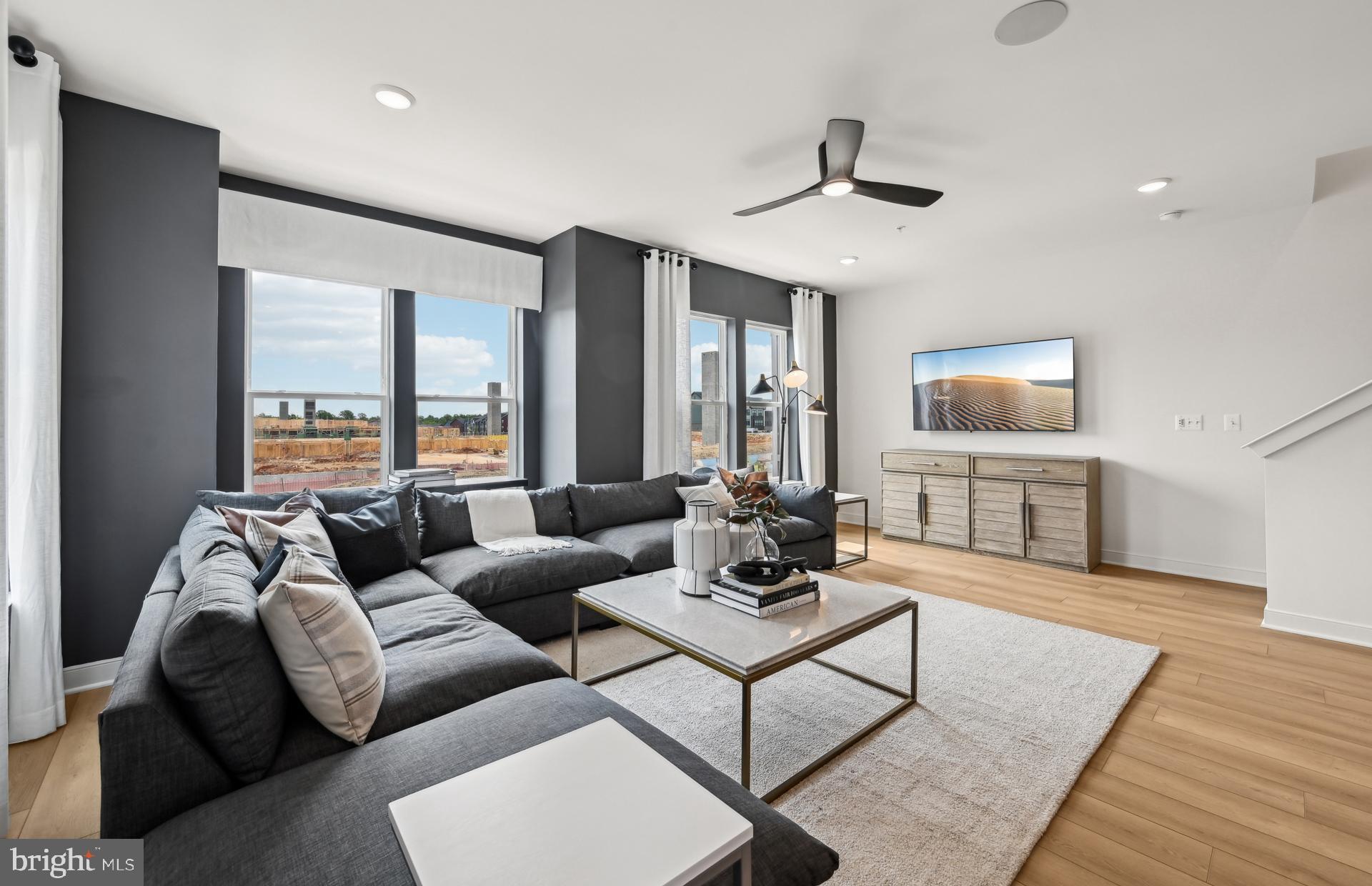 Real estate listing preview #7