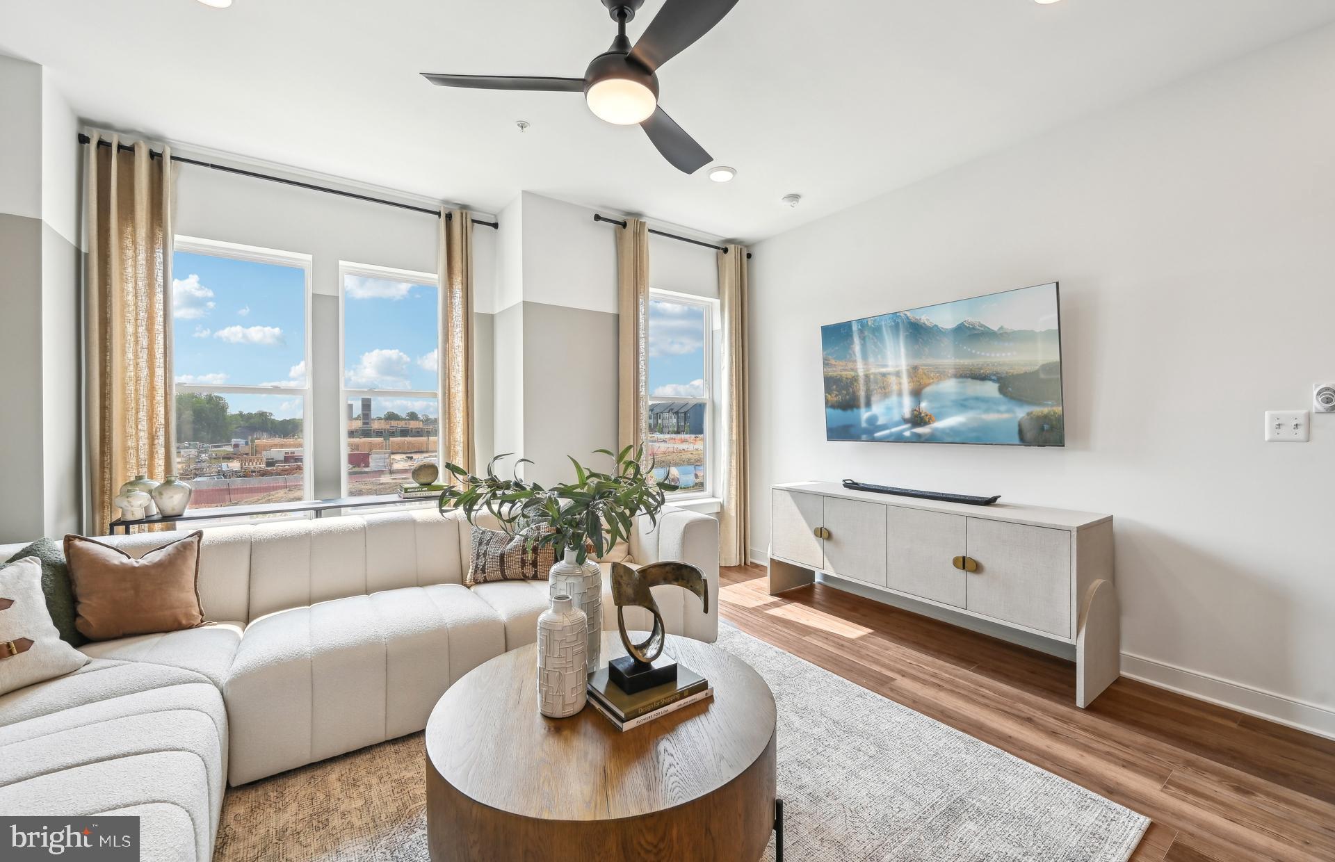 Real estate listing preview #5