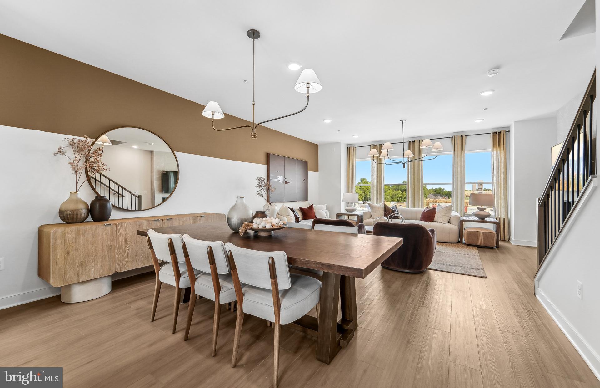 Real estate listing preview #11