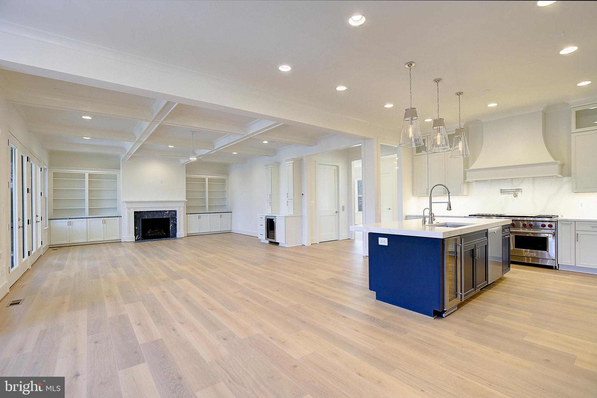 Real estate listing preview #12