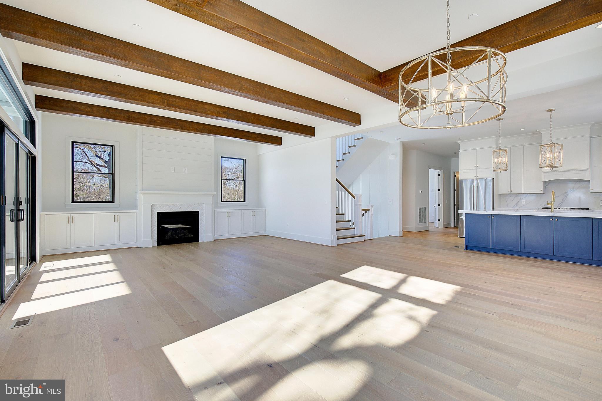 Real estate listing preview #17