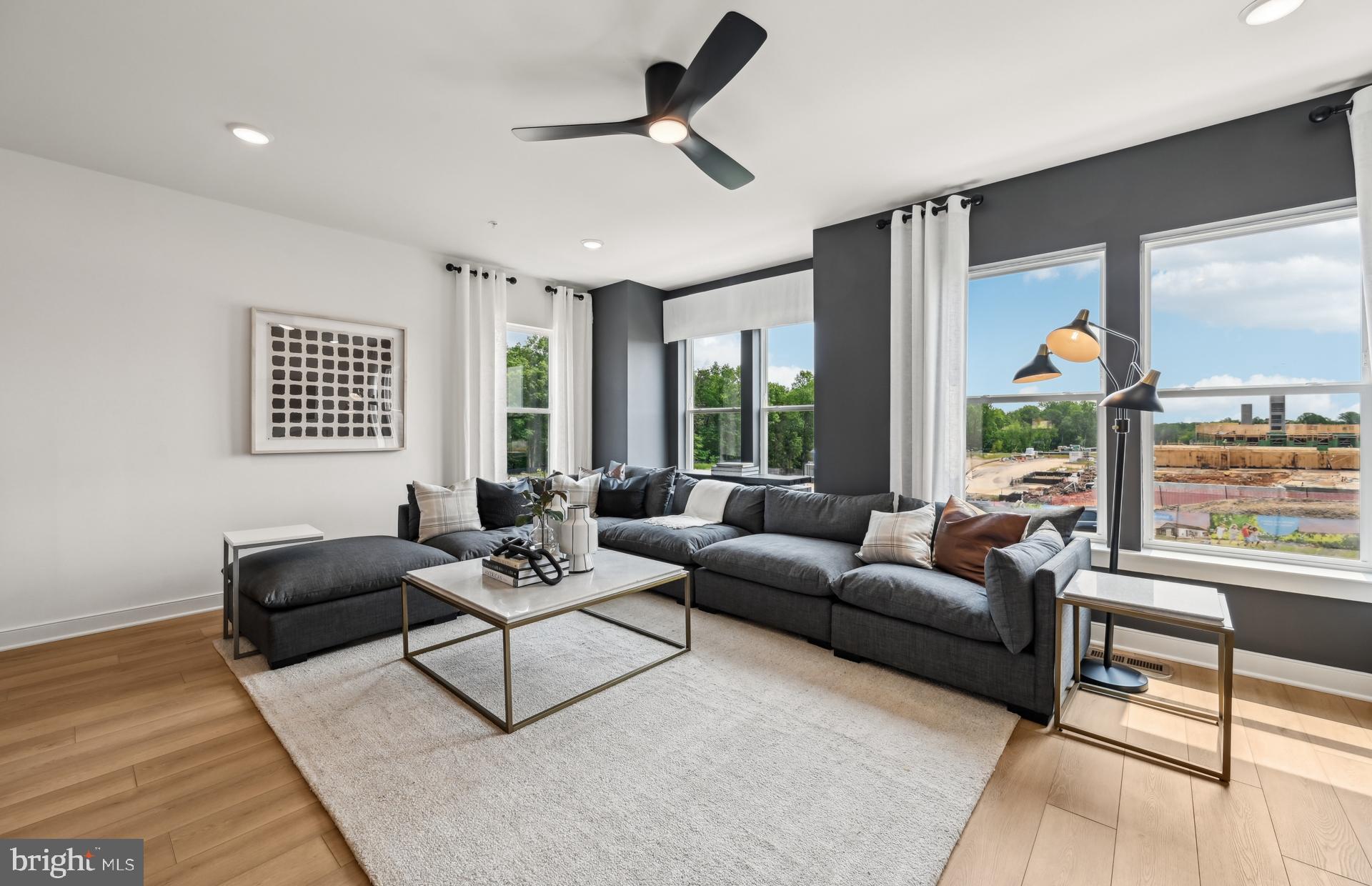 Real estate listing preview #9