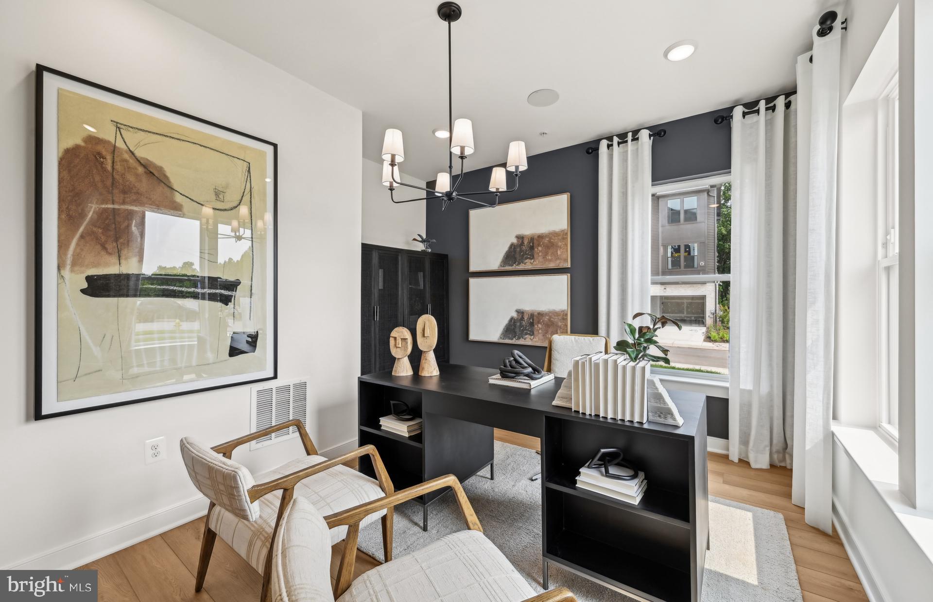 Real estate listing preview #4