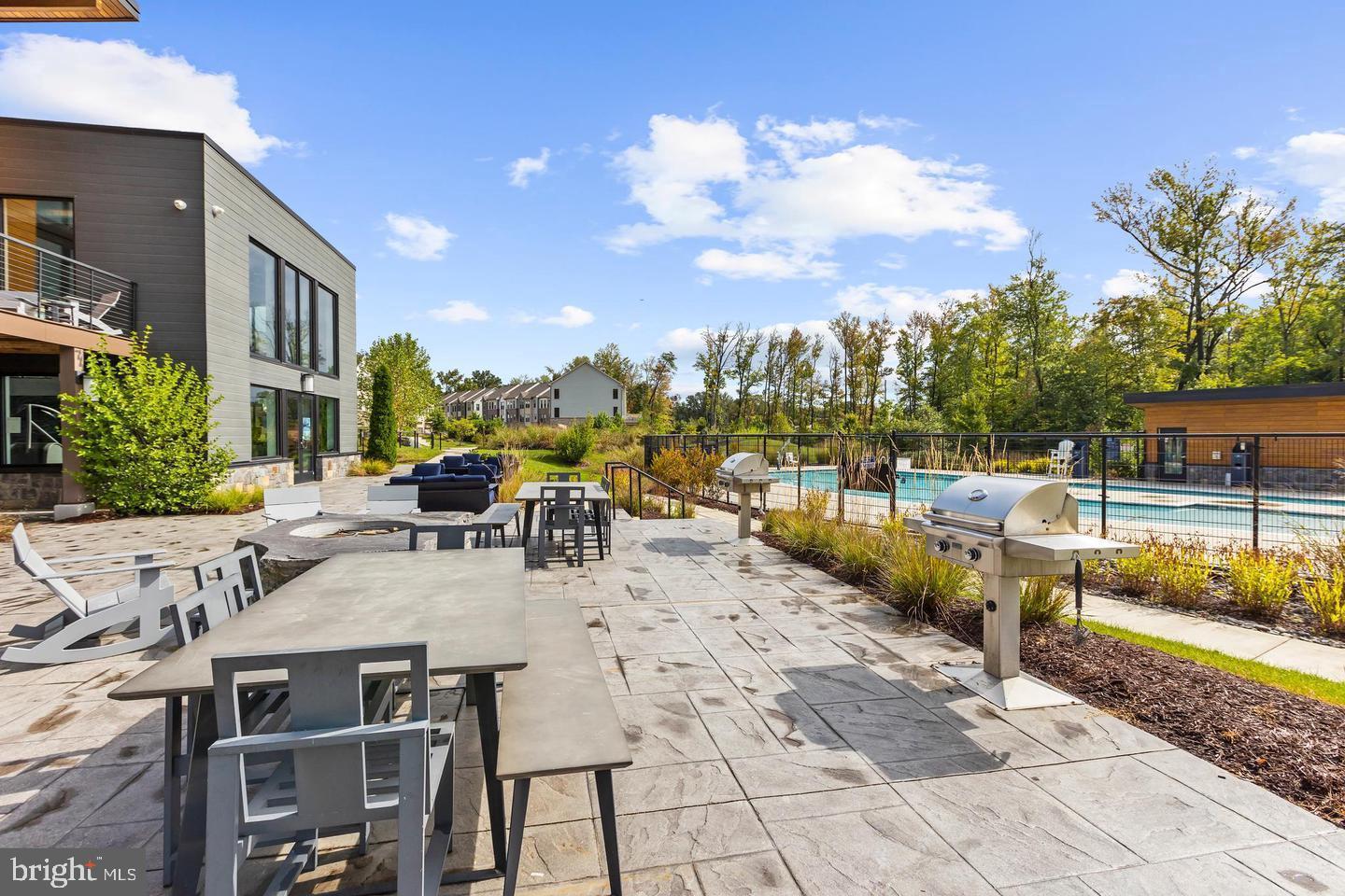 Real estate listing preview #51