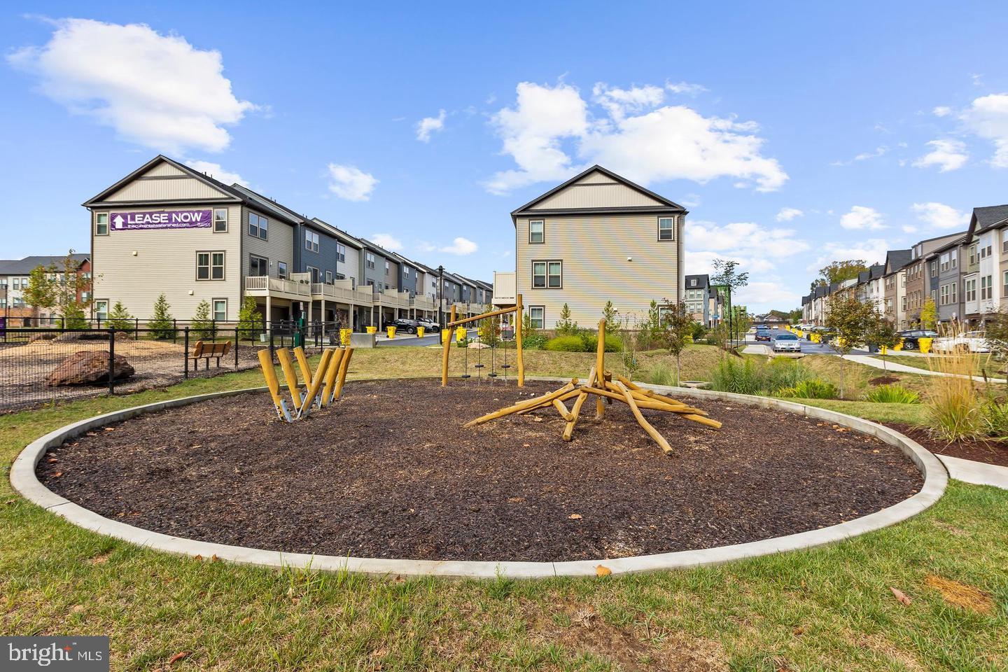 Real estate listing preview #80