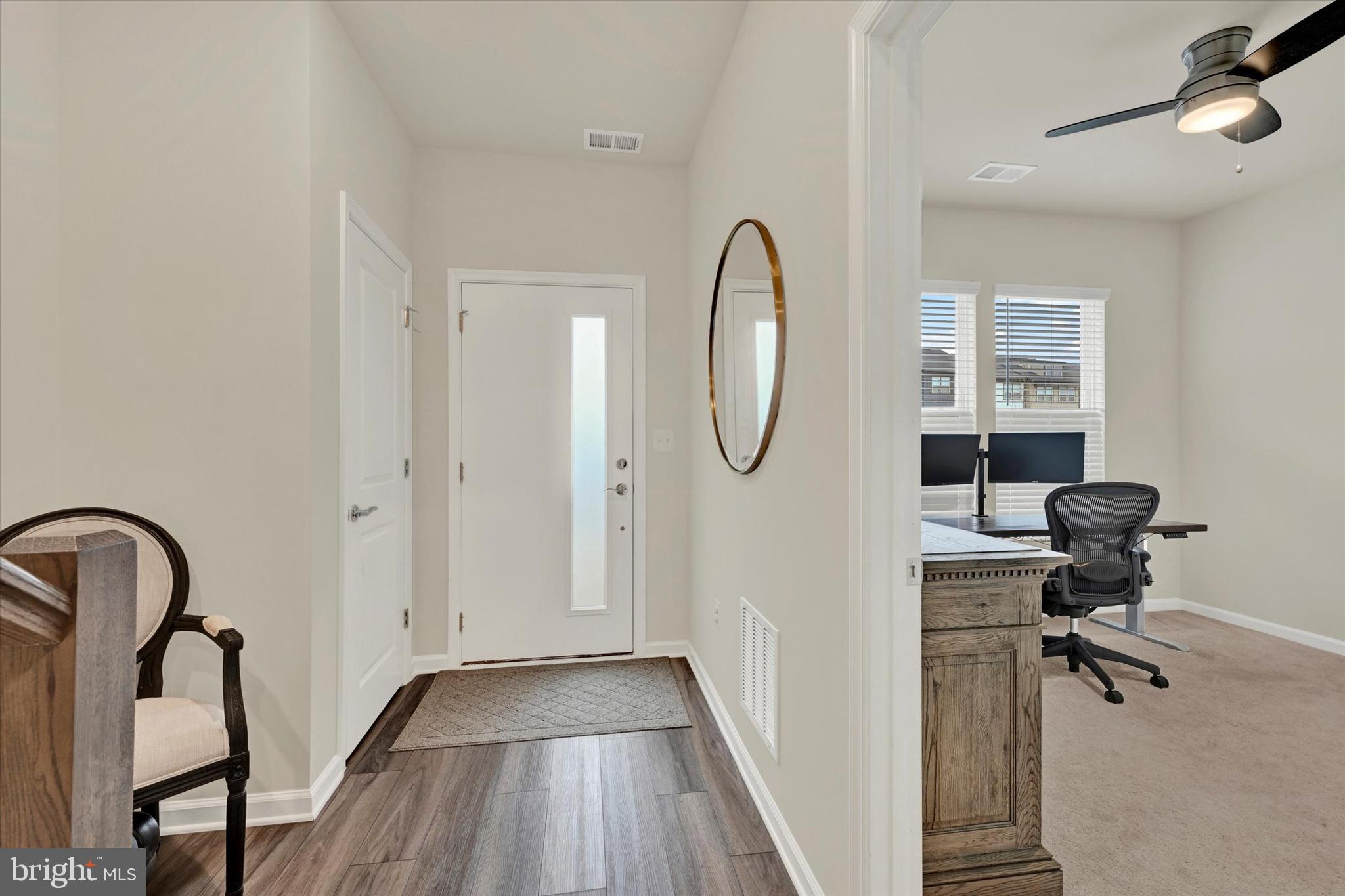 Real estate listing preview #6