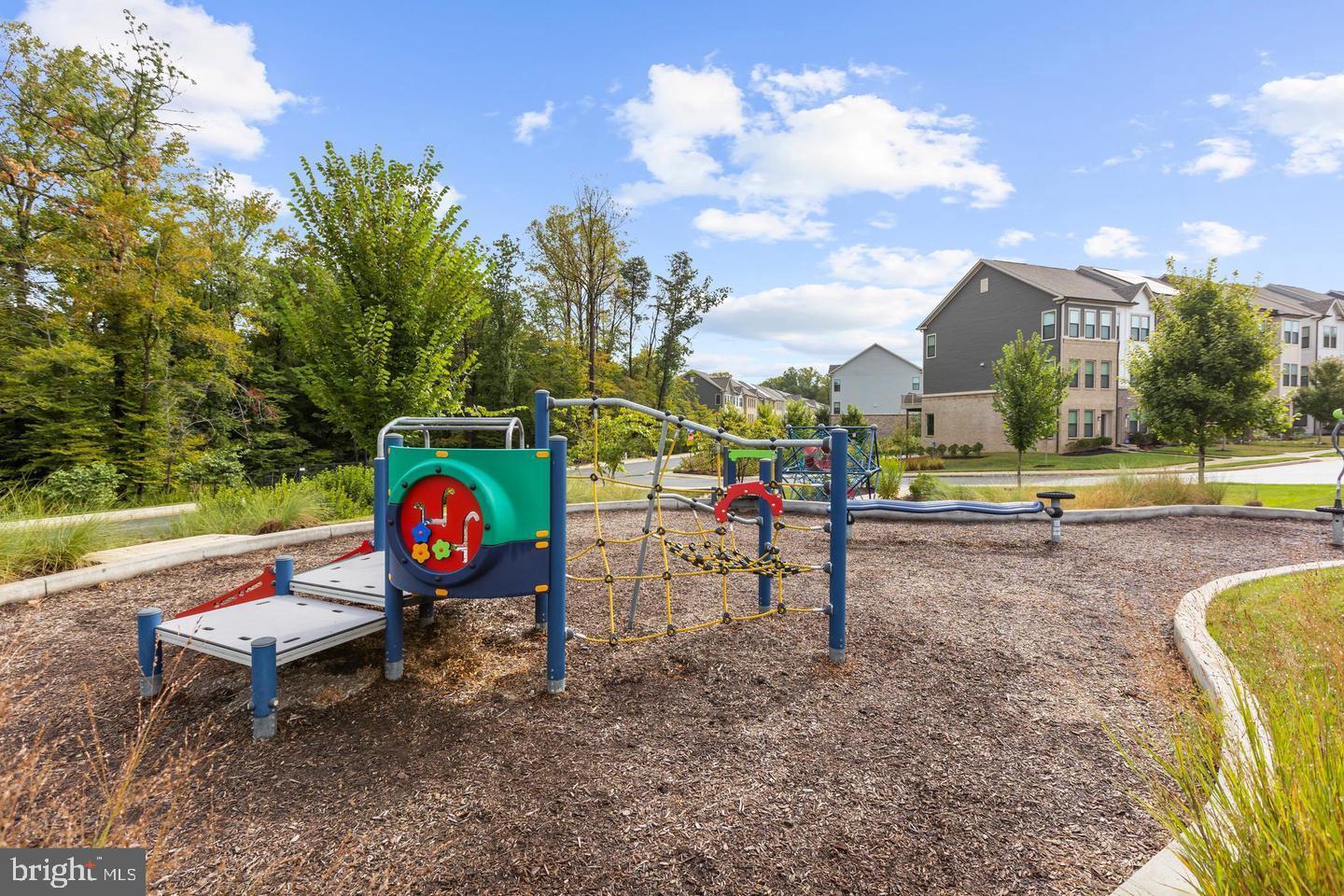 Real estate listing preview #58