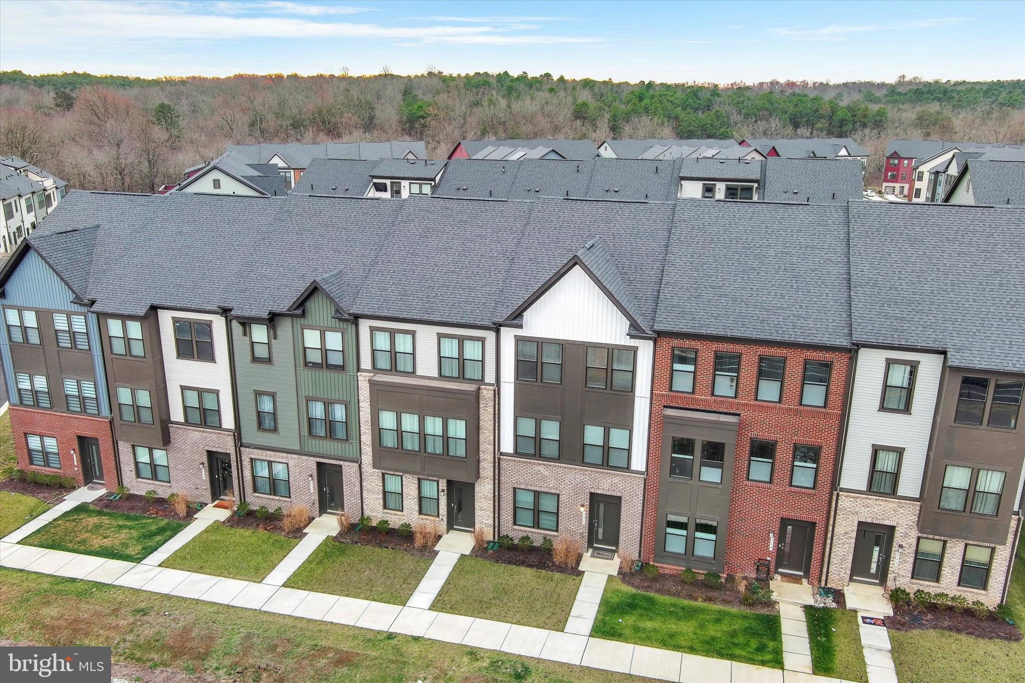 Real estate listing preview #35