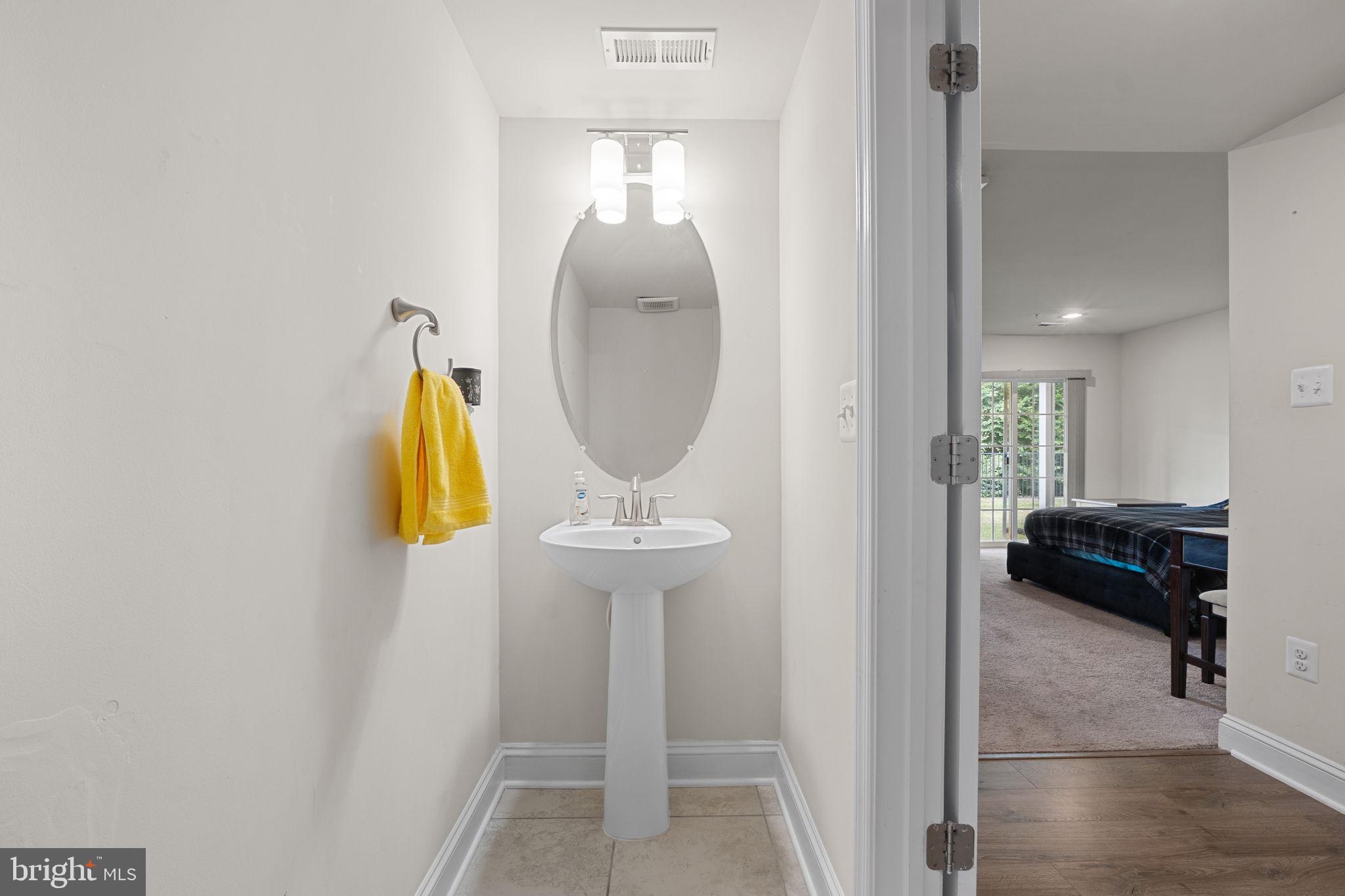 Real estate listing preview #4