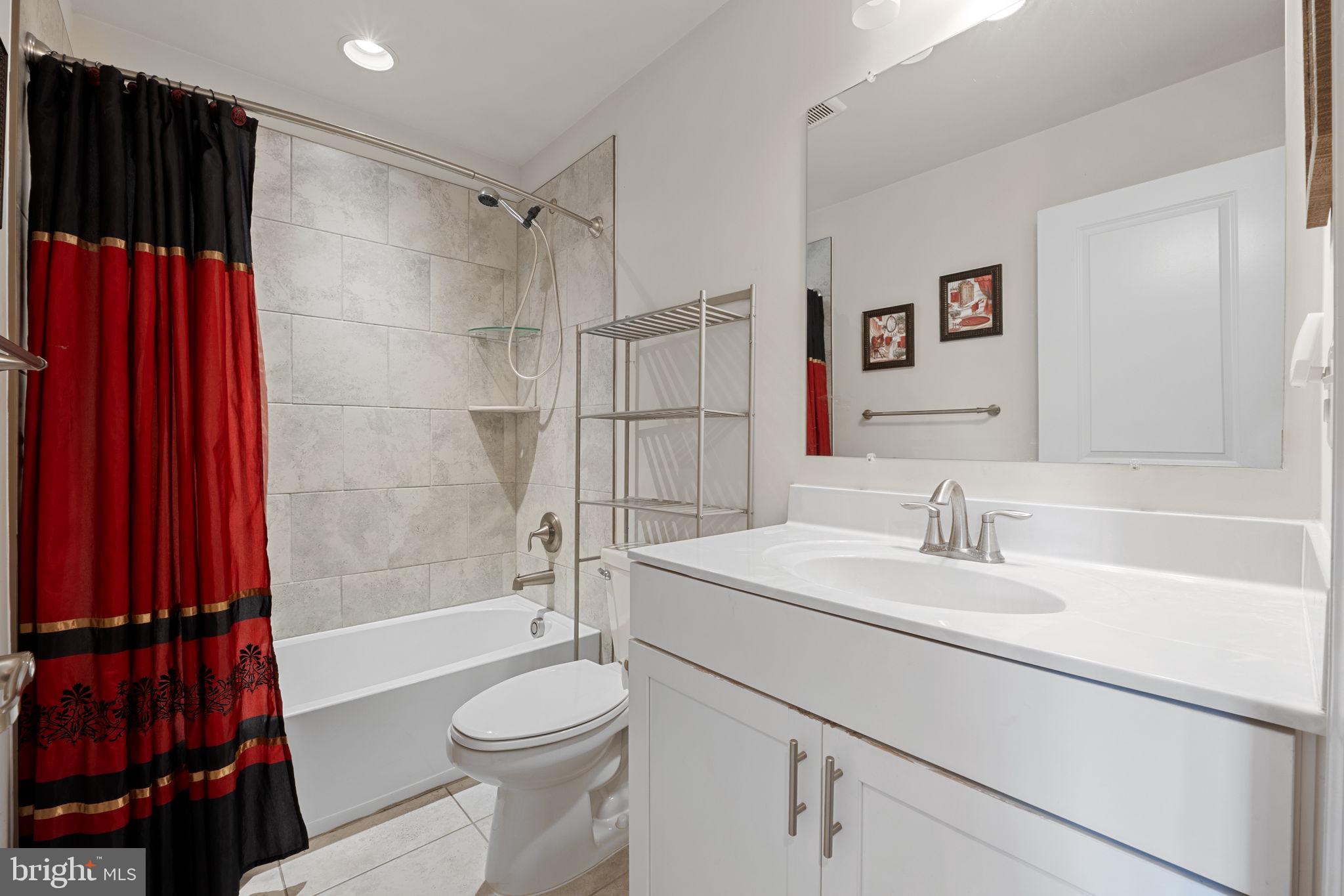 Real estate listing preview #25