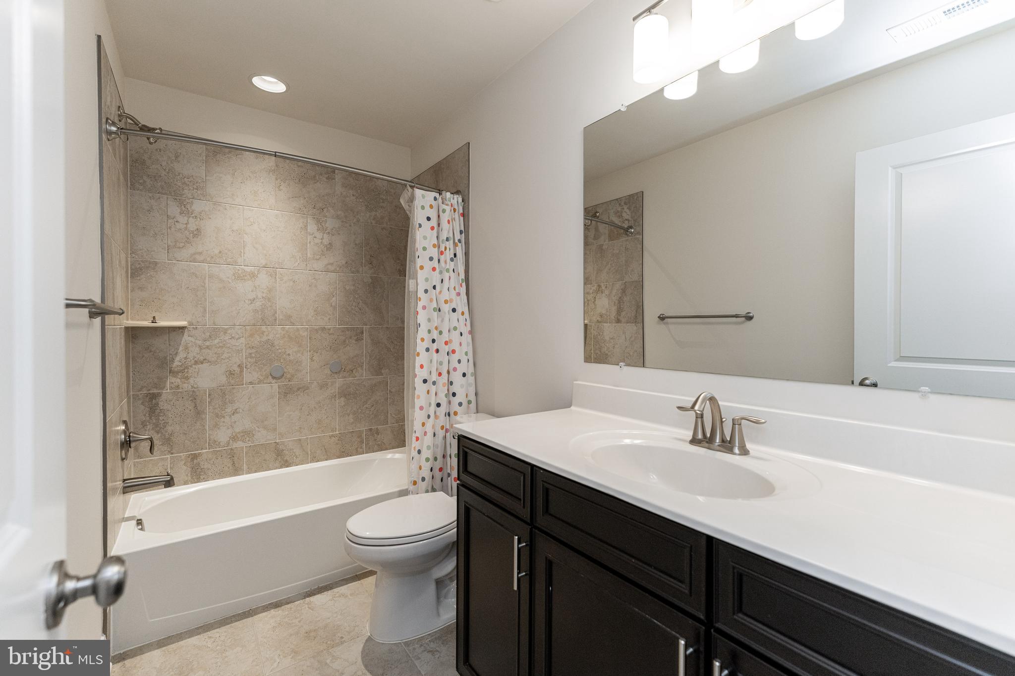 Real estate listing preview #11