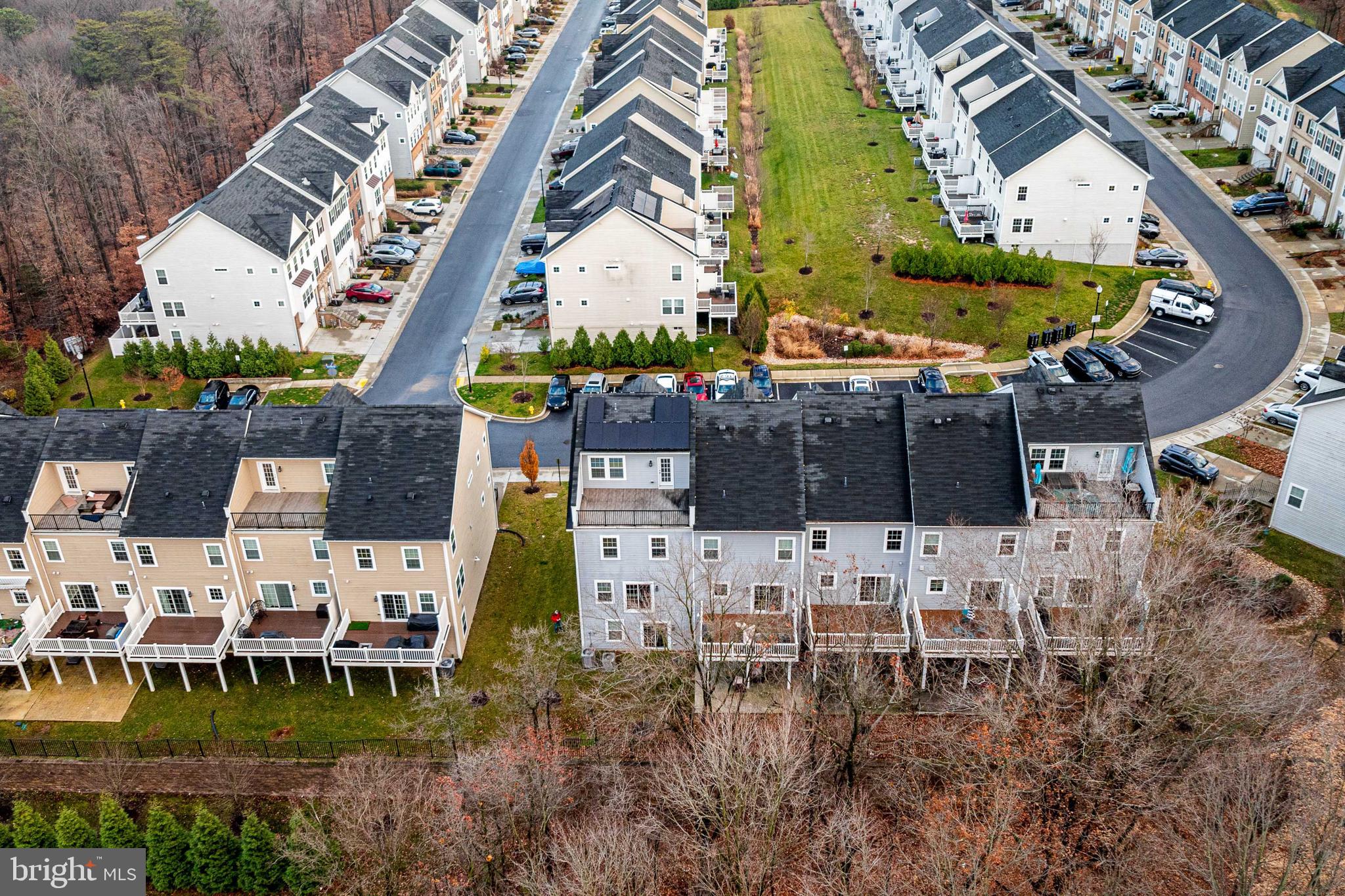 Real estate listing preview #32