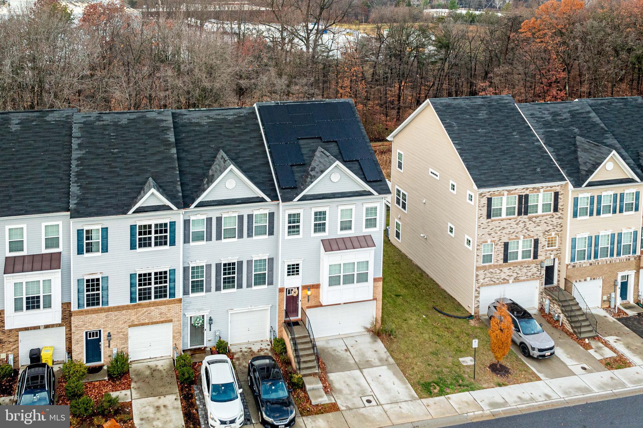 Real estate listing preview #24