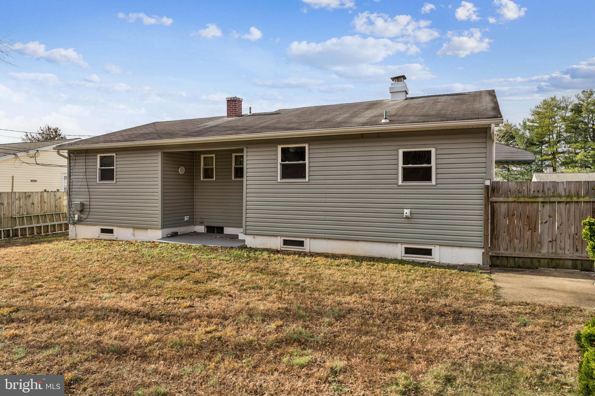 Real estate listing preview #4