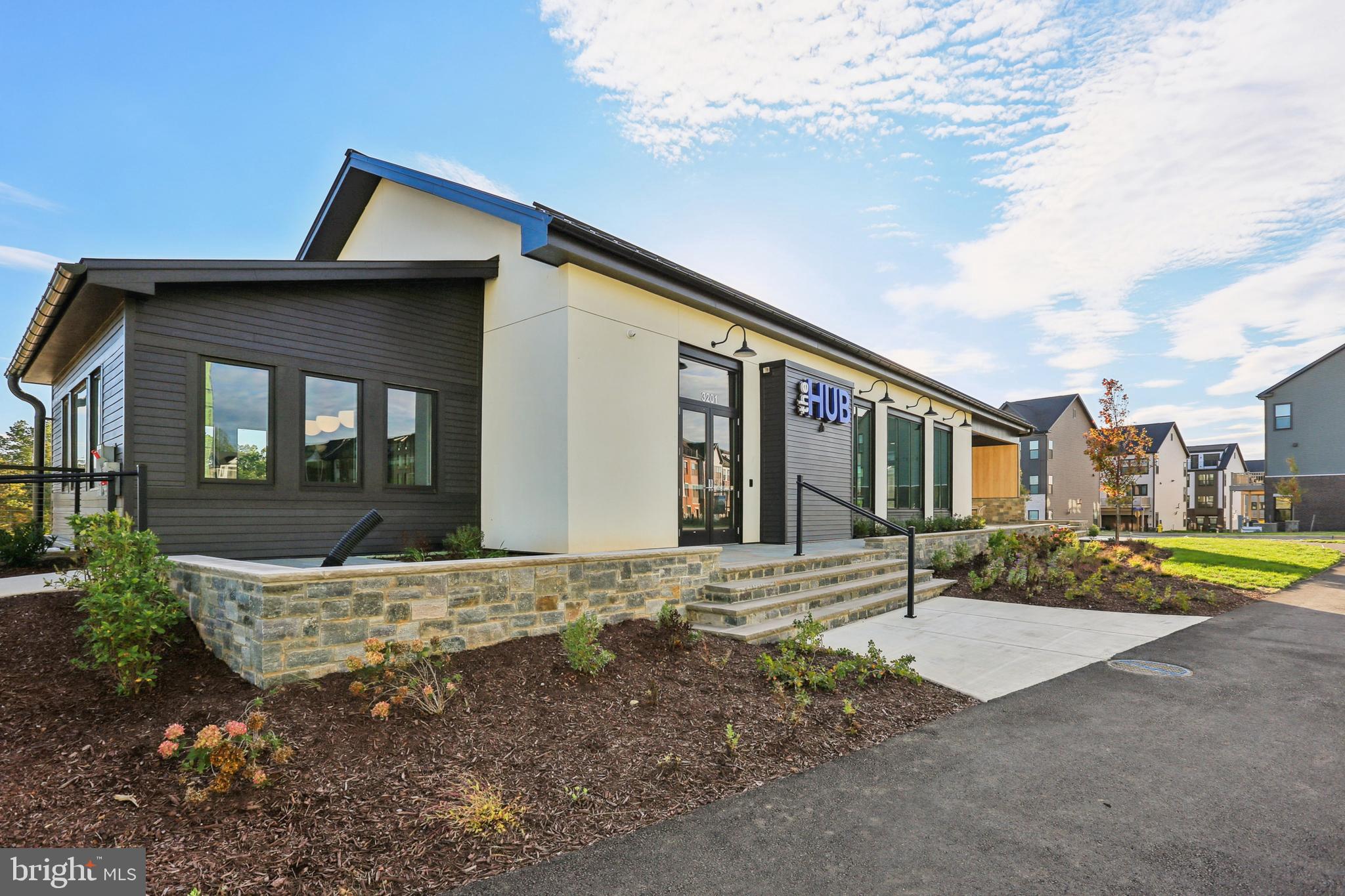 Real estate listing preview #33