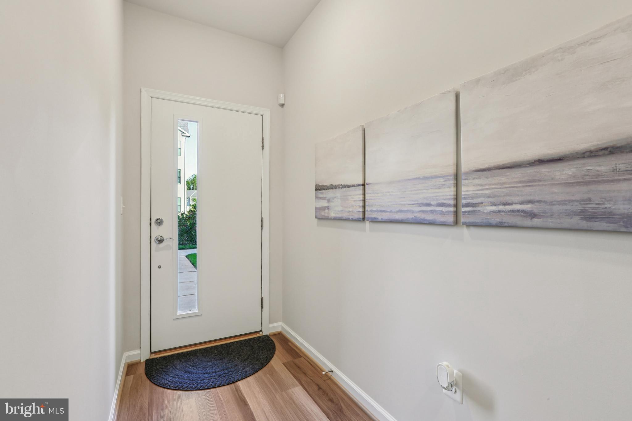 Real estate listing preview #4