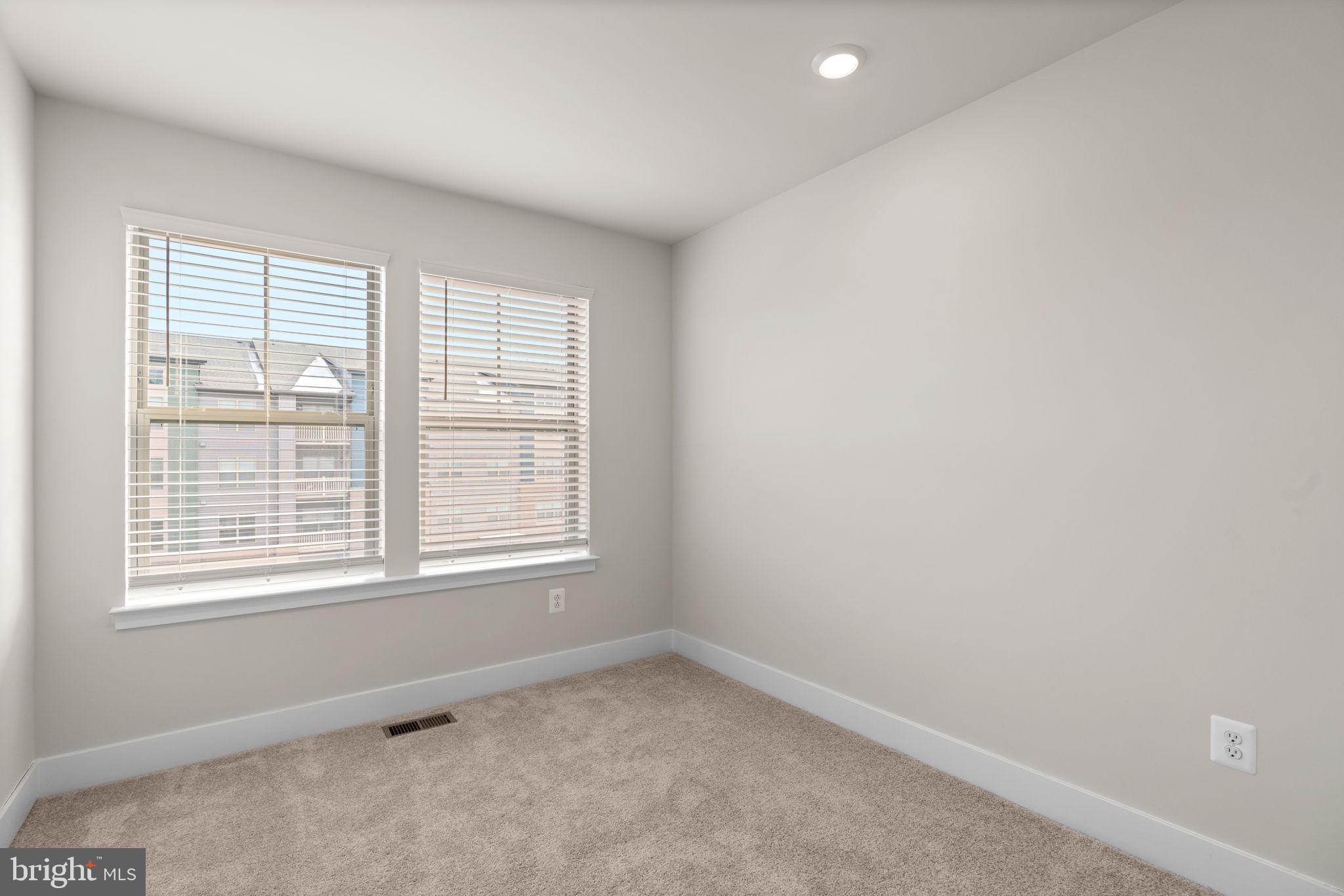 Real estate listing preview #21