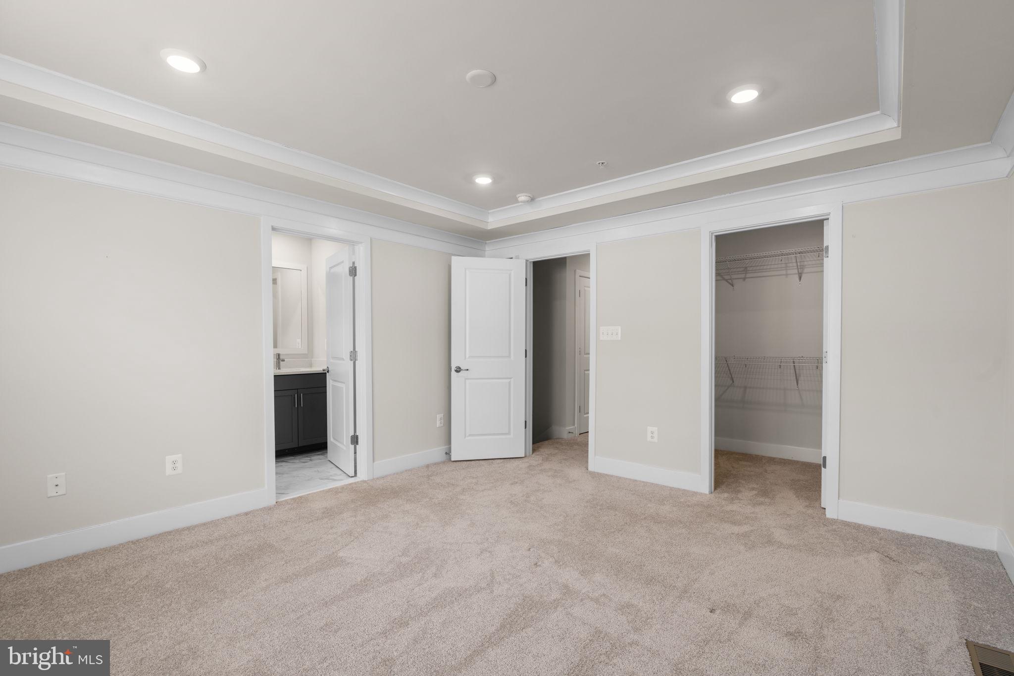 Real estate listing preview #18