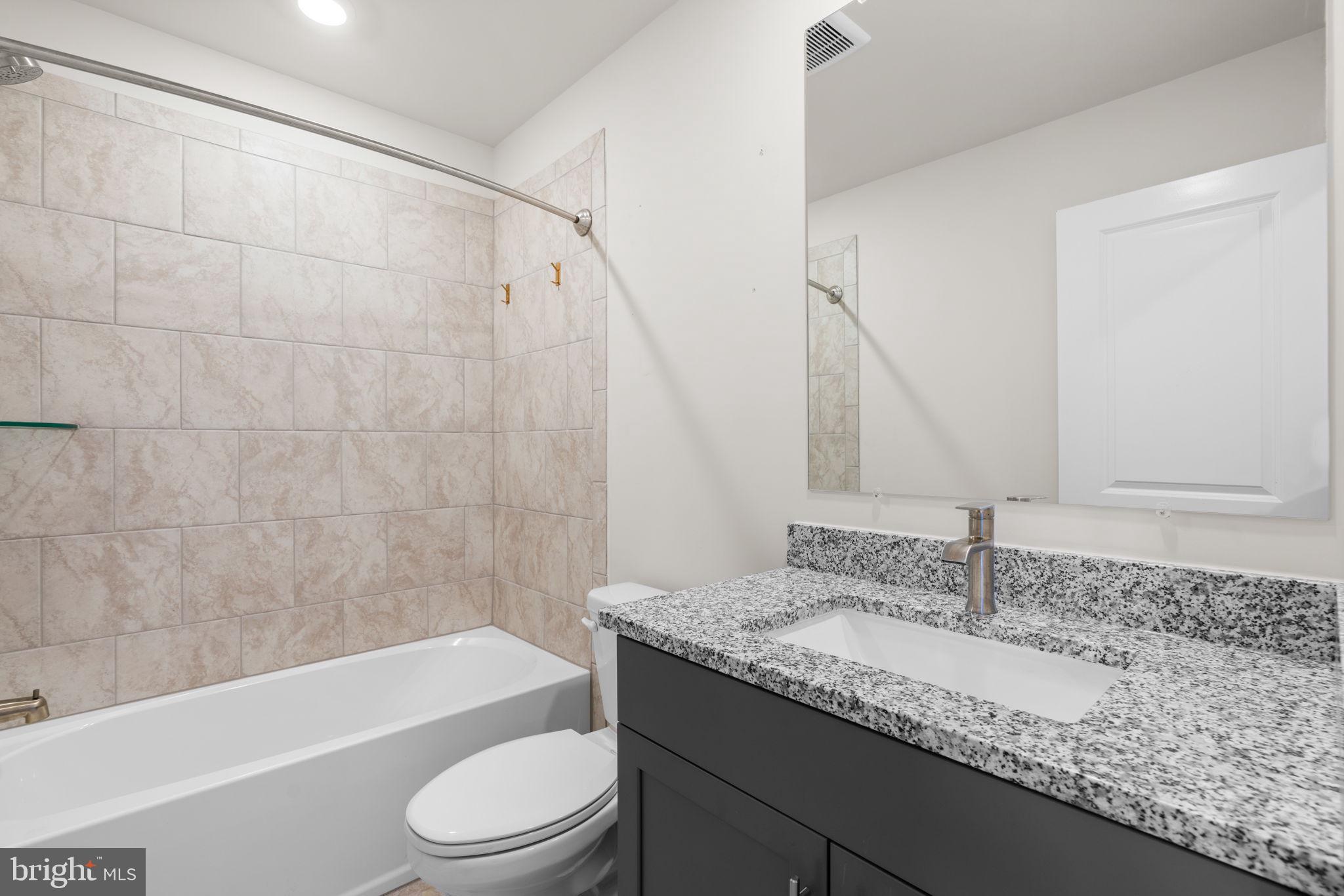 Real estate listing preview #23