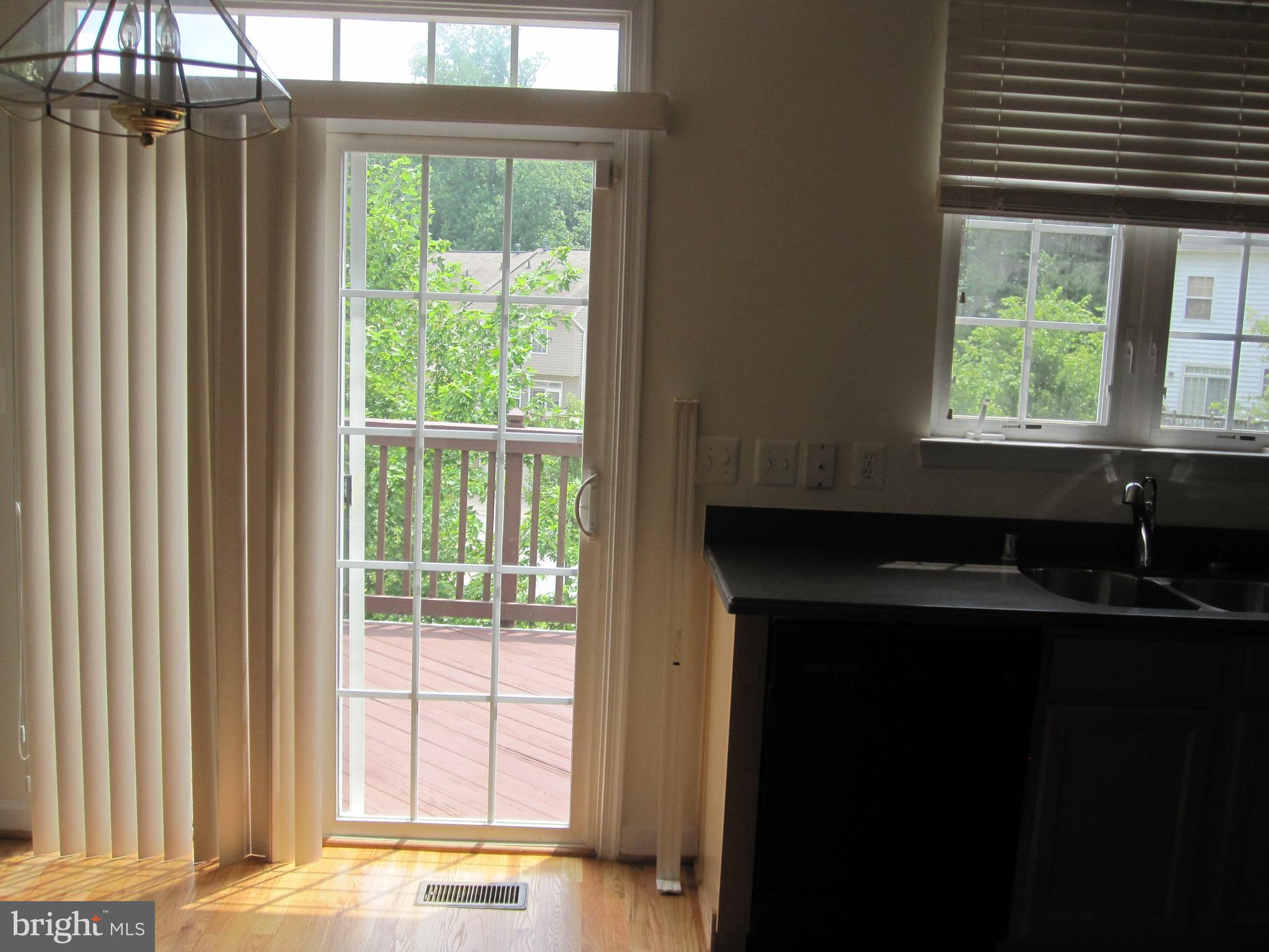 Real estate listing preview #9