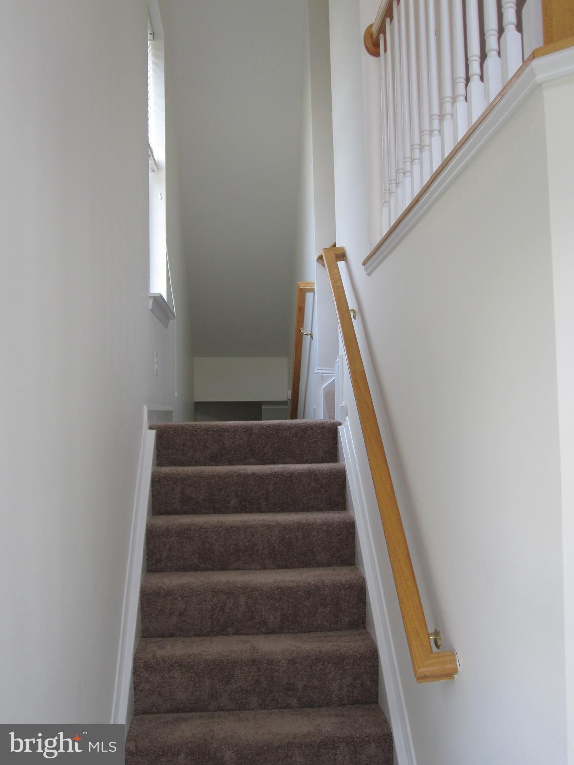 Real estate listing preview #2