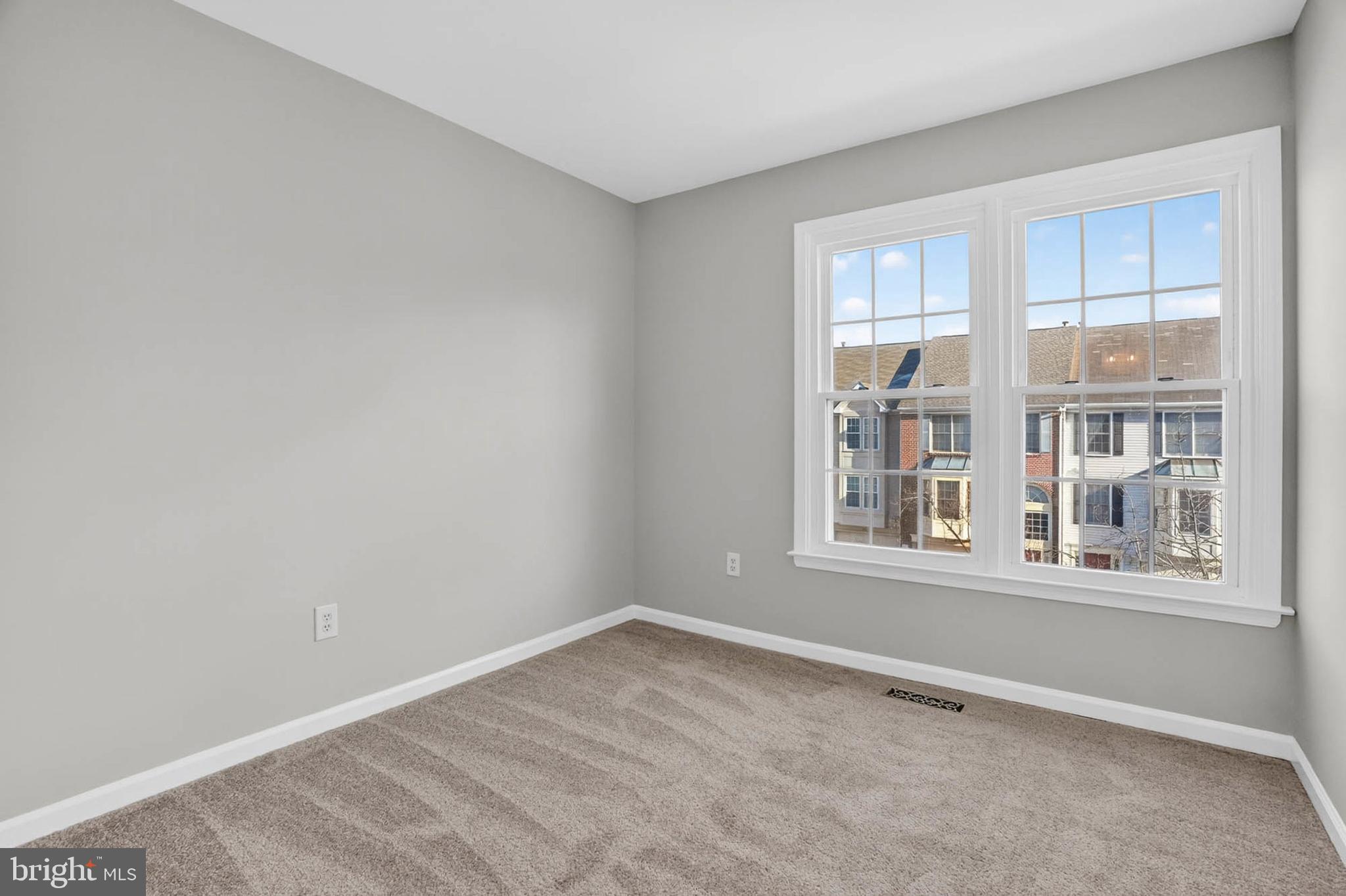 Real estate listing preview #27