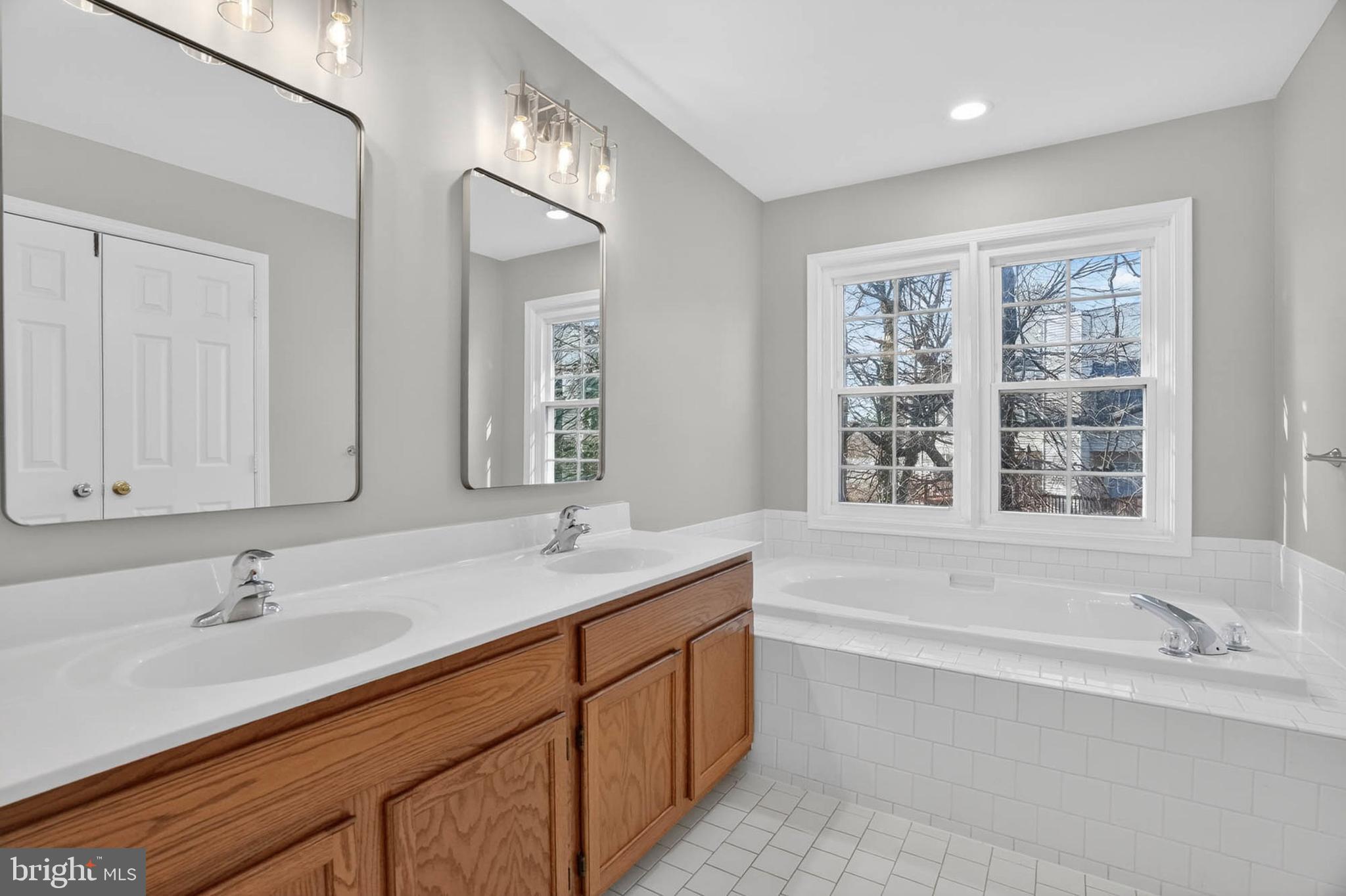 Real estate listing preview #23