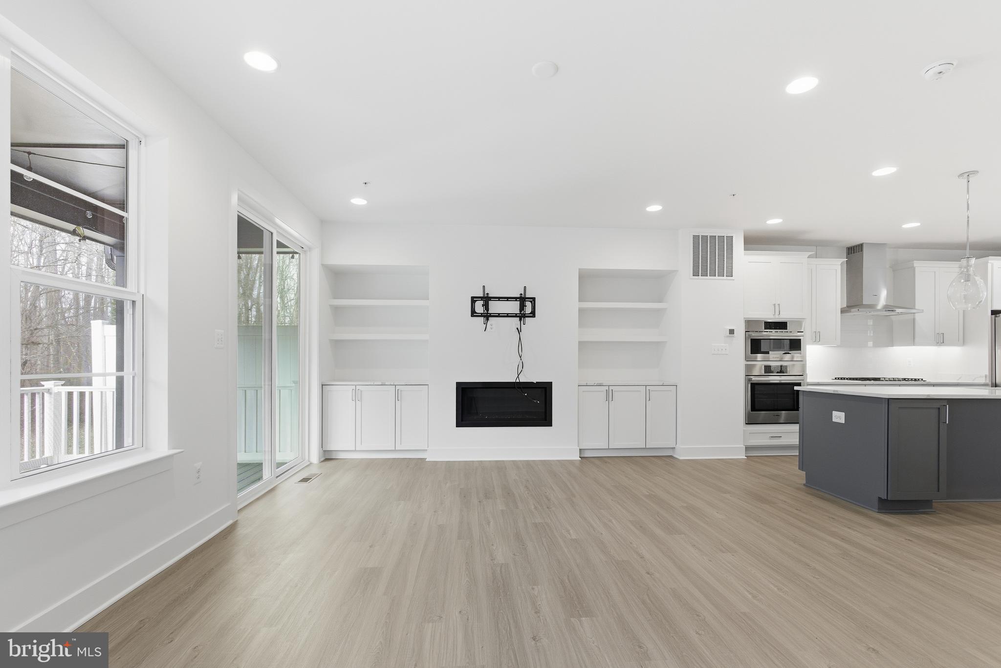 Real estate listing preview #10