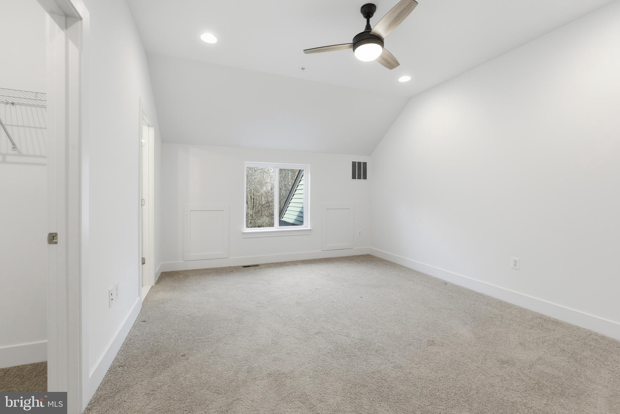 Real estate listing preview #28