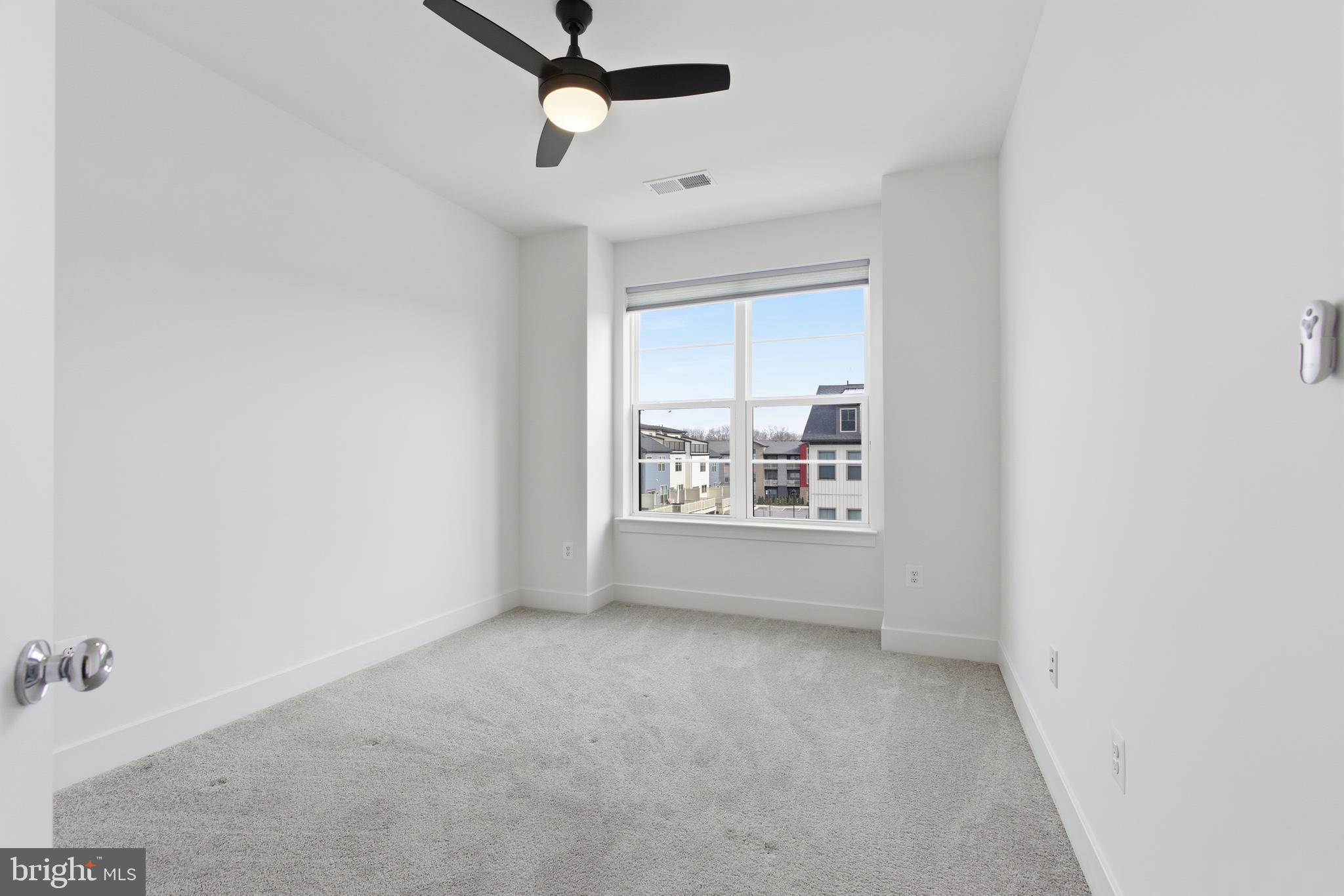 Real estate listing preview #29