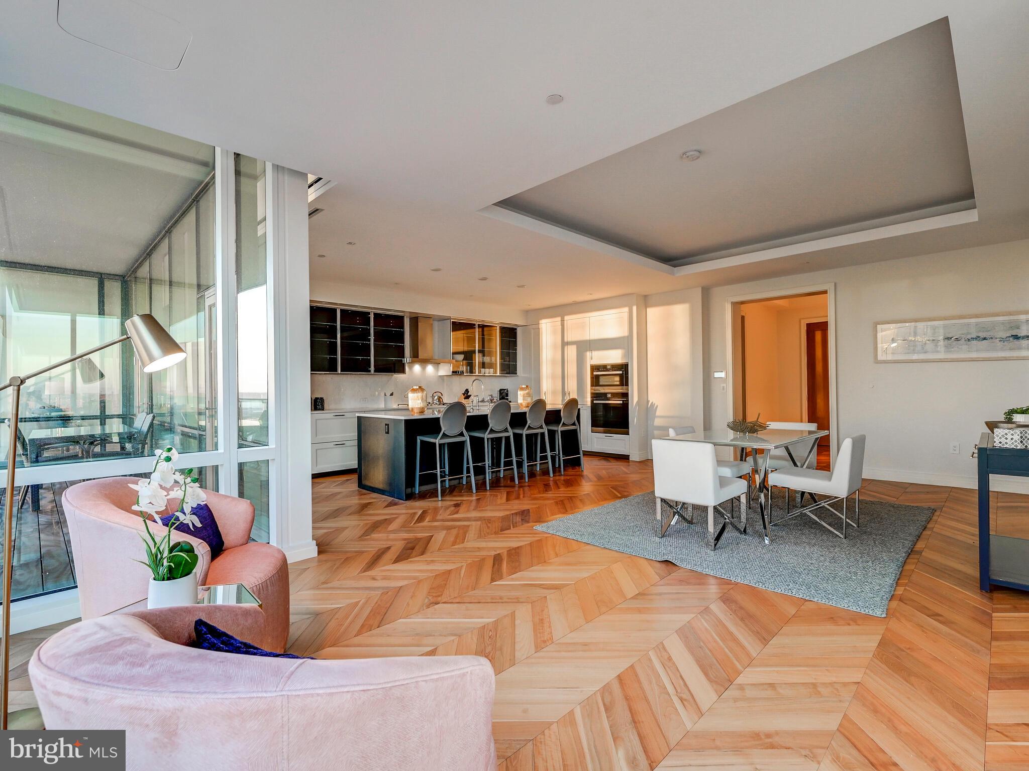 Real estate listing preview #12