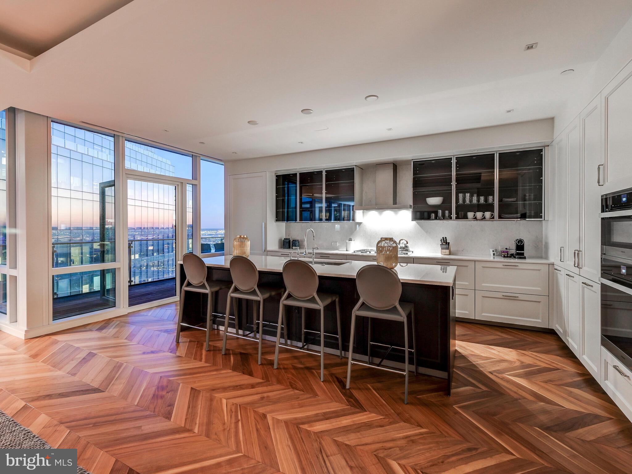 Real estate listing preview #5