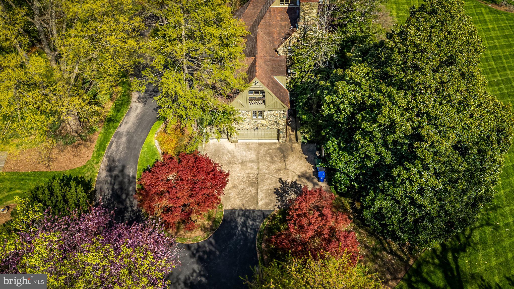 Real estate listing preview #13